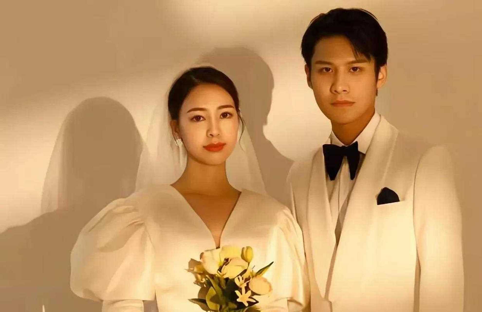 老杨,大杨哥,小杨哥父子三人与妻子合影照!