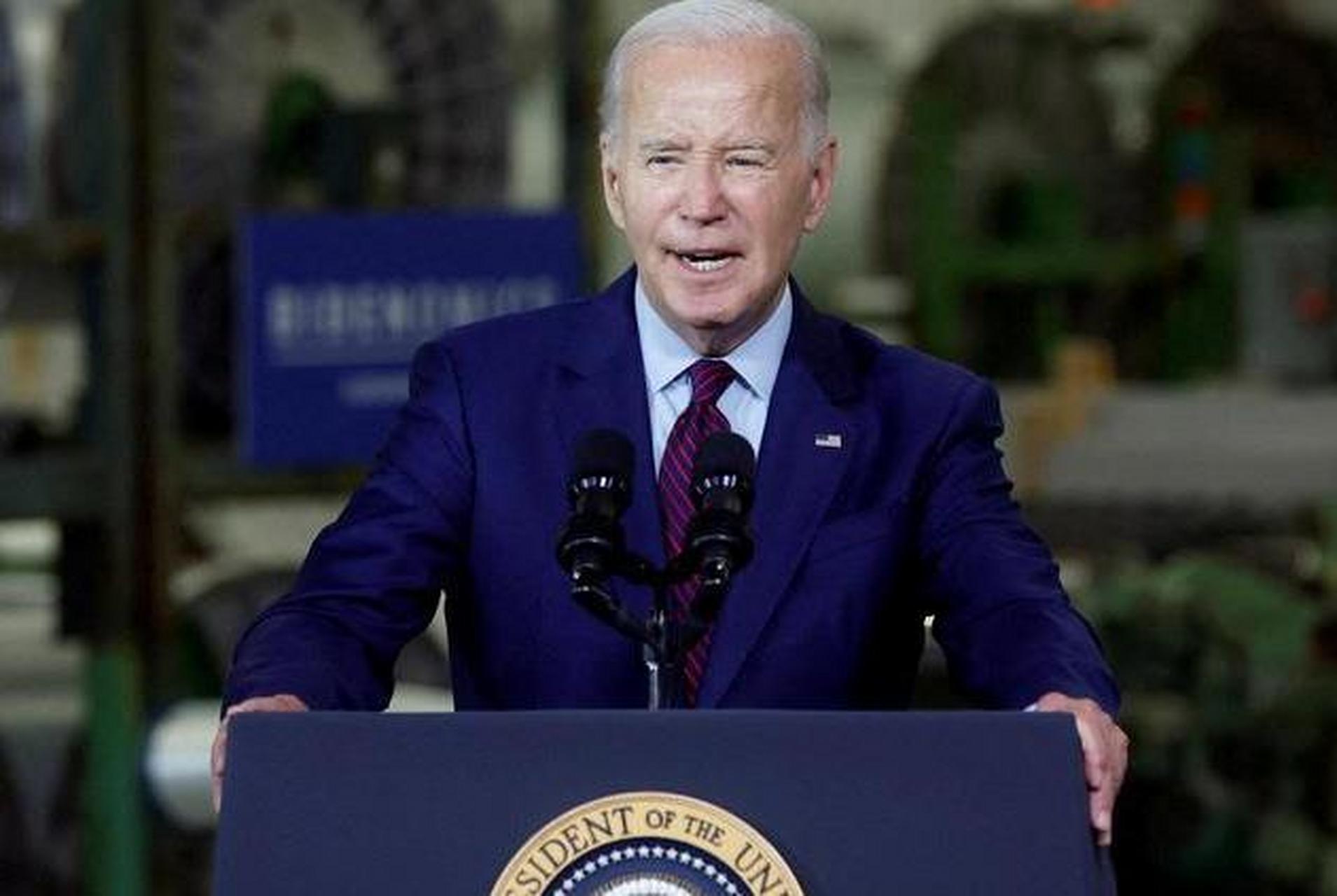 据路透社等媒体报道,美国总统拜登于当地时间周三签署了一项关于"对华