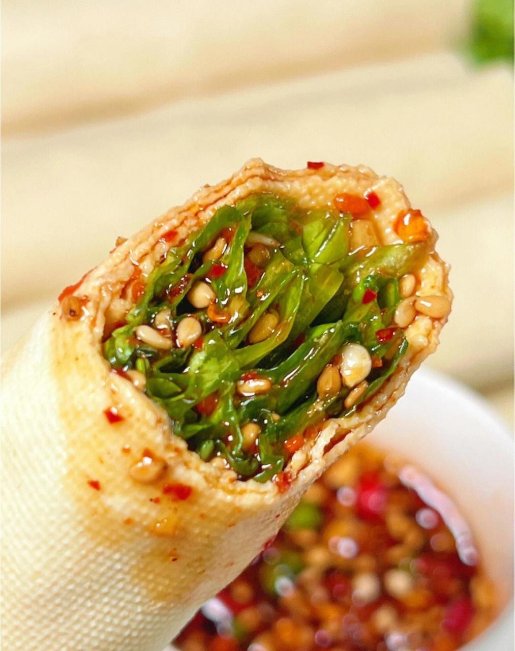 减脂期姐妹一定要试试这个豆皮生菜卷!低卡低脂～饱腹感也特别强!