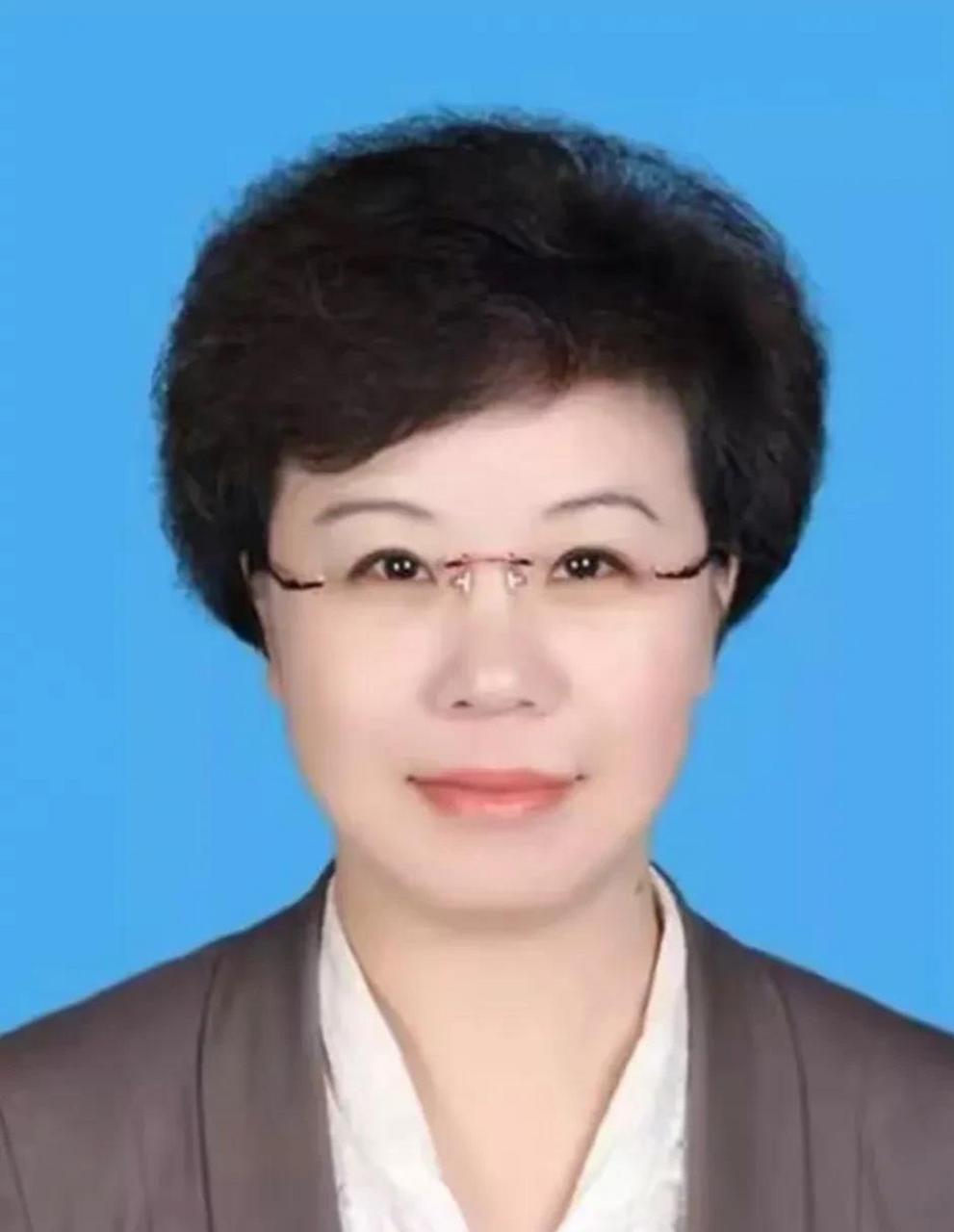 戴璐和陈枢望尘莫及!深圳和全国的朋友们,大家怎么看?