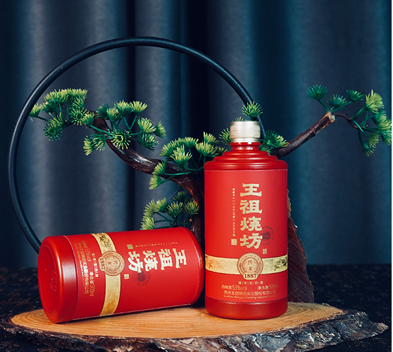 古老的酿酒文化是中国深厚的文化底蕴中的一部分.