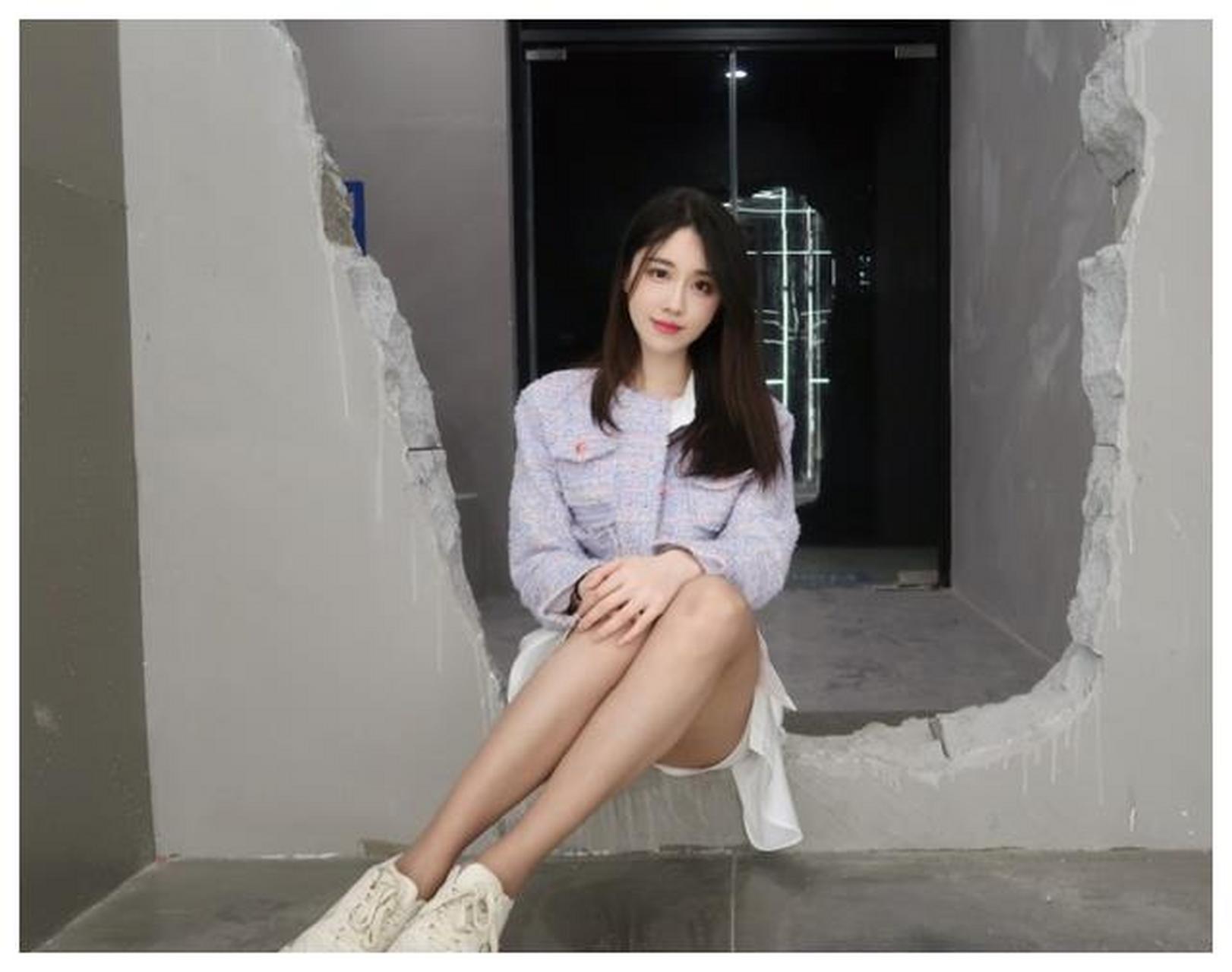 轩子巨2兔惨遭封禁让人惋惜,昔日"贵妇跪姿"已成绝唱