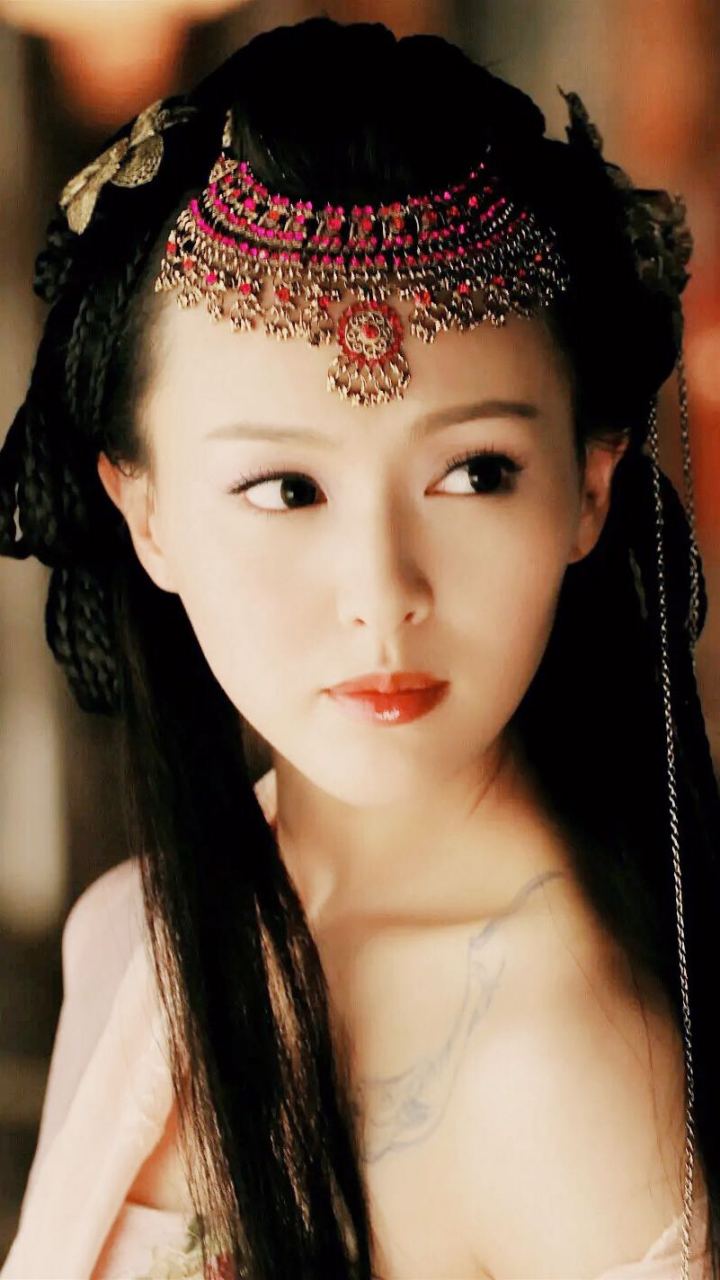 唐嫣# 分享一组演员唐嫣《仙剑奇侠传三》时期的古装剧照  像素低也