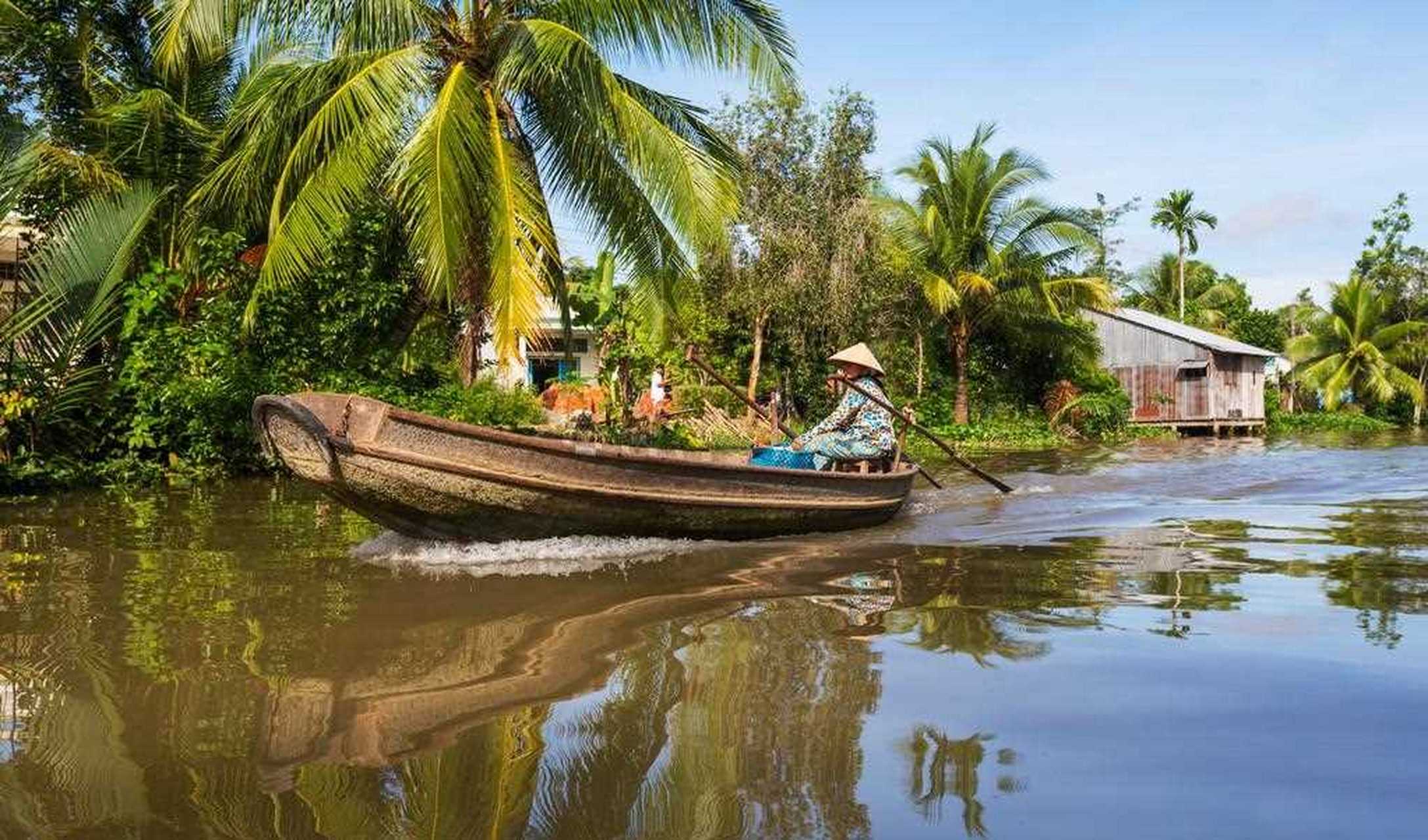 湄公河(mekong river)总长约49千米,流域总面积为8万平方千米,是世界