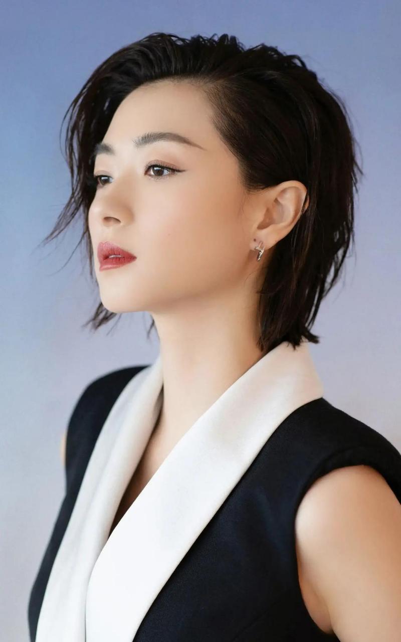 万茜 出生:1982年5月14日,湖南益阳 职业:中国内地演员,歌手 身高:166