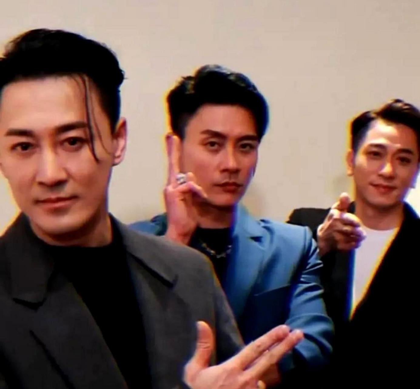 看到林峰和黄宗泽同框,真的让人眼前一亮,选哪个都是难以决定的难题.