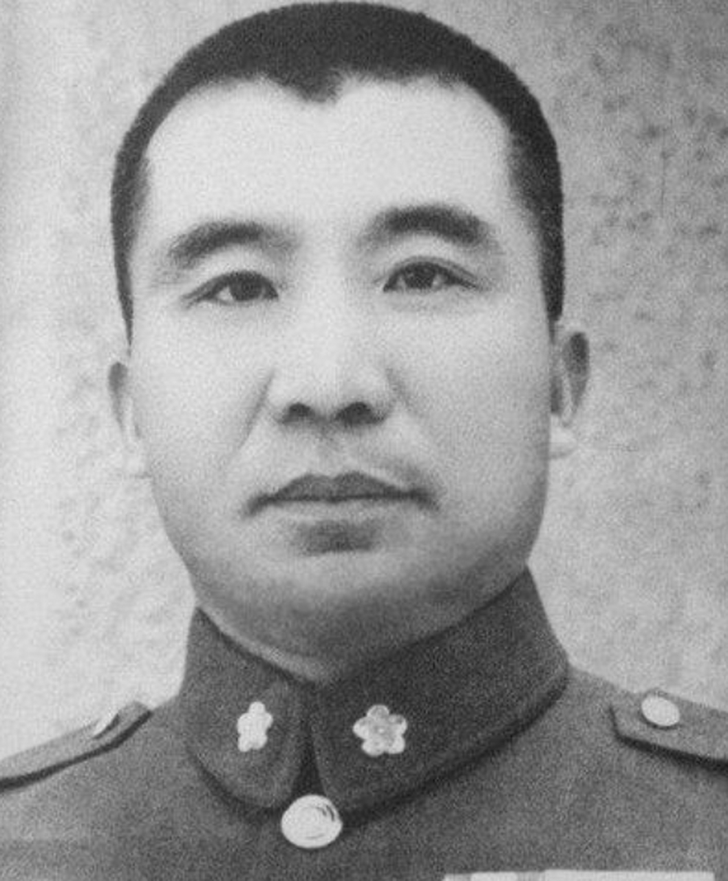 三李为李仙洲,李延年,李玉堂,一王乃是王耀武.他们都毕业于黄埔军校.