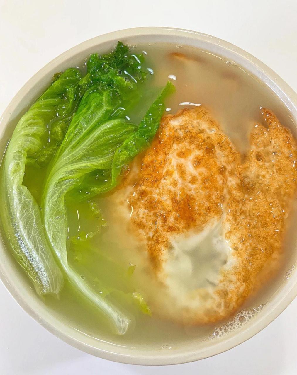 今日份生菜鸡蛋汤来咯!