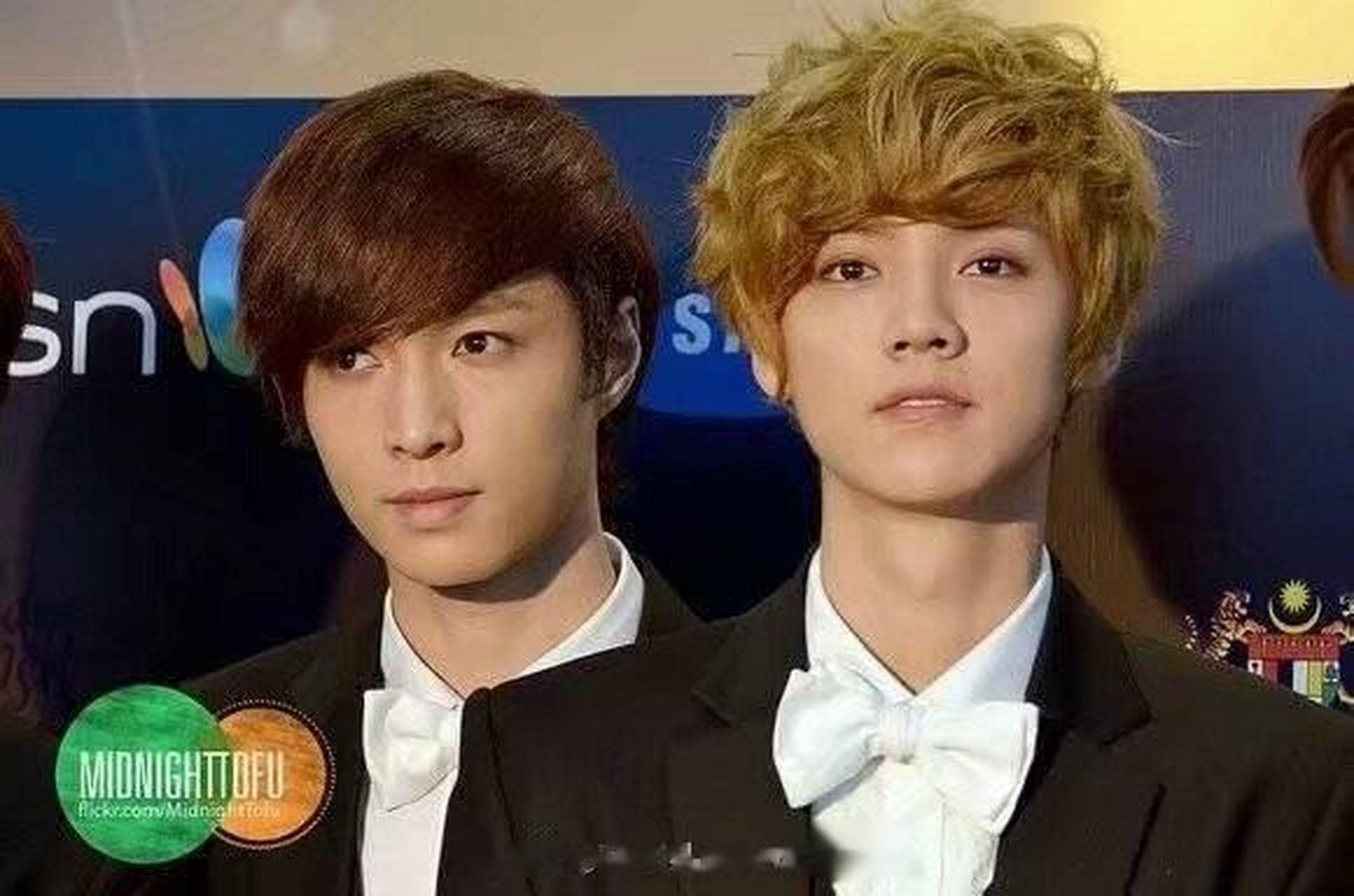 exo时期的鹿晗和张艺兴同框照大家能get到谁?#exo时期鹿晗