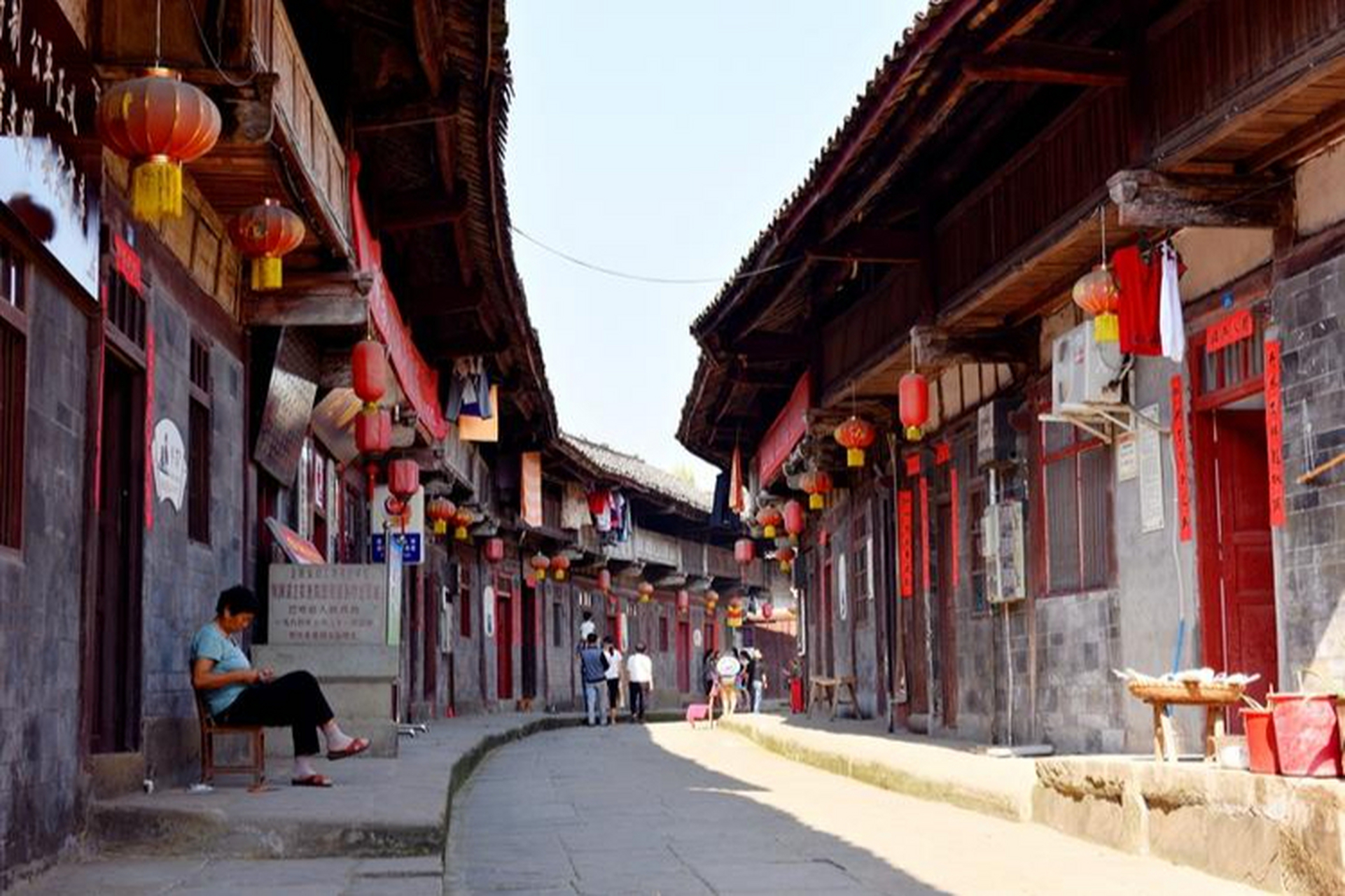 恩阳古镇:是一个充满1500年历史的4a景区,这里不仅有灿烂的历史文化