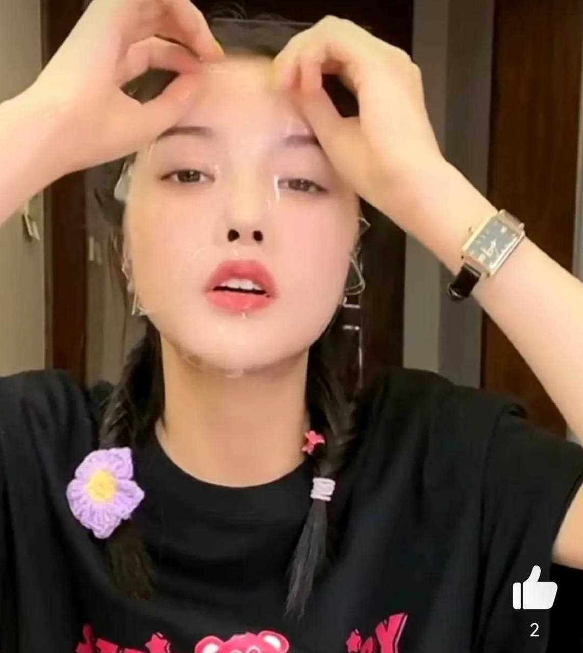 次惑小仙女回应与四川可乐吵架原因!