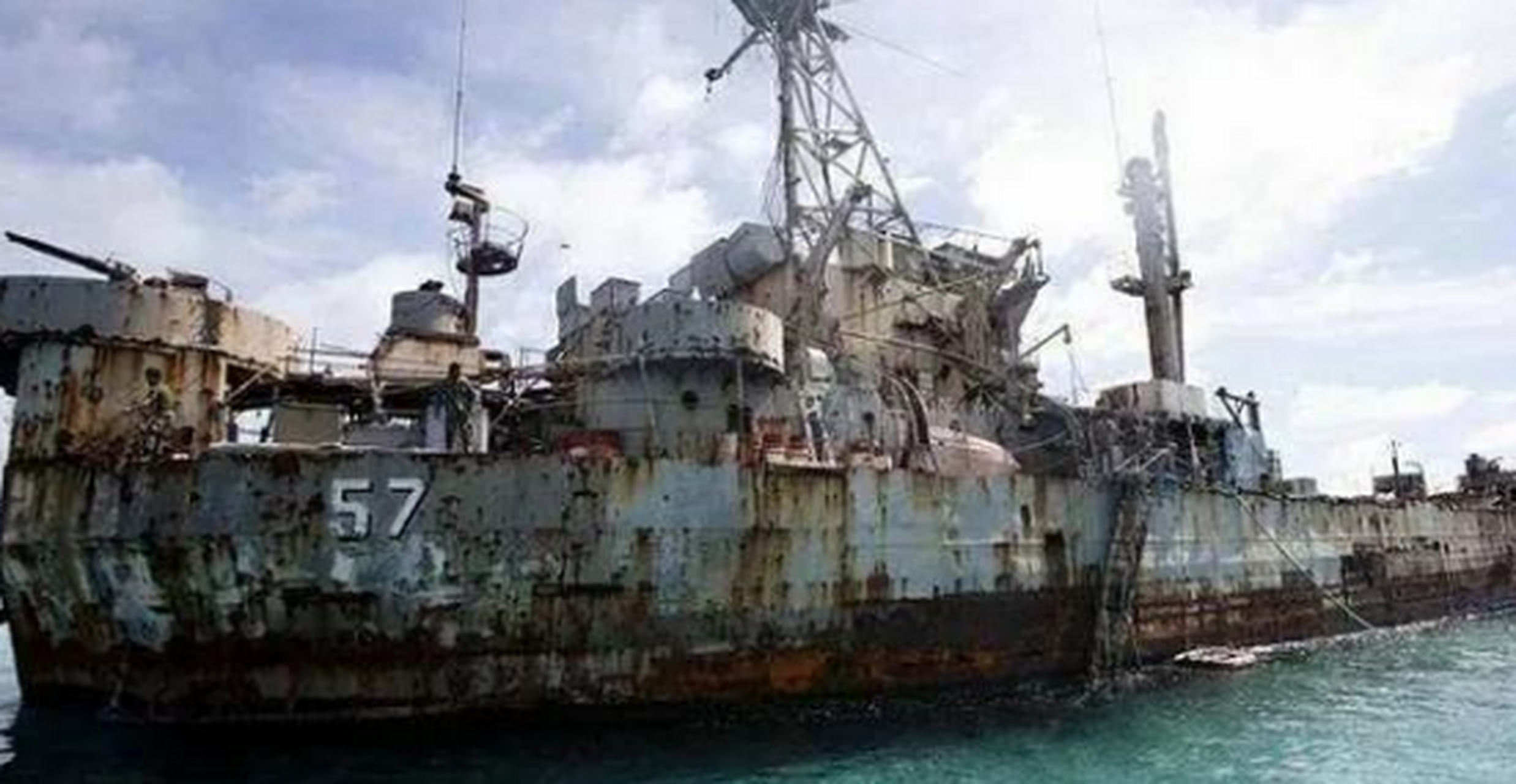 依靠自然的力量,菲律宾坐滩仁爱礁的军舰多久才能被锈蚀,分解?