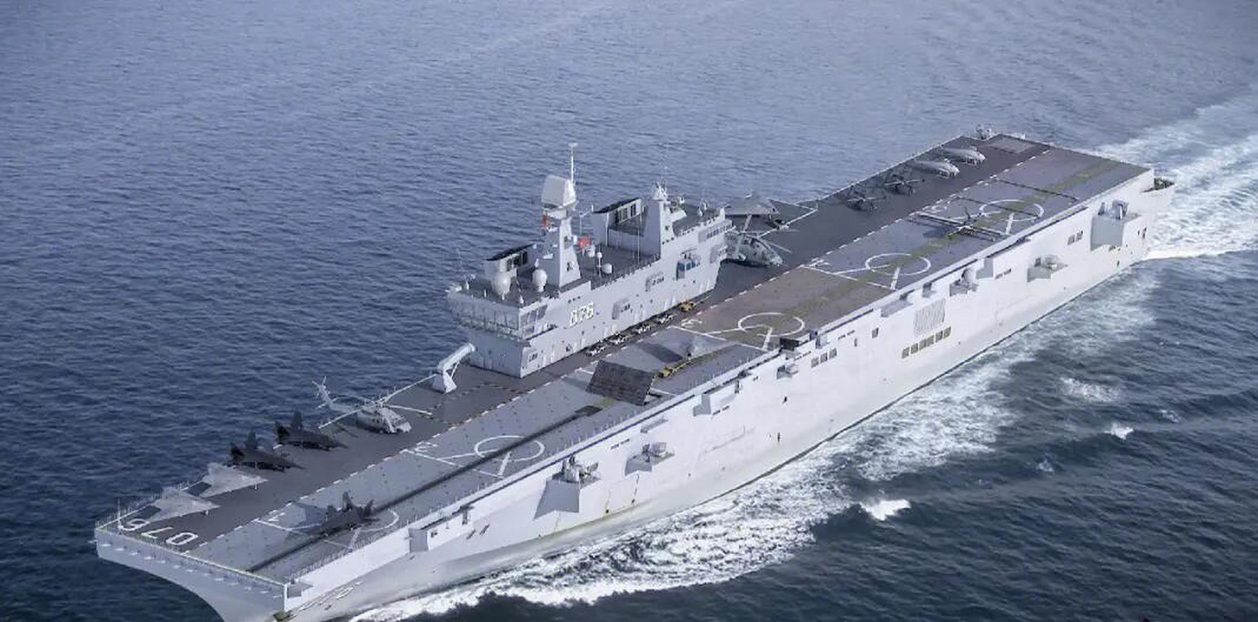 日本称首次确认中国新型两栖攻击舰进入太平洋.