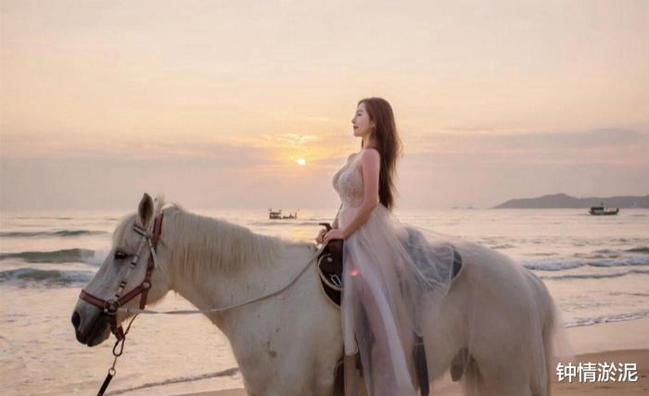 美女图集:骑白马的除了圣僧,还有公主!