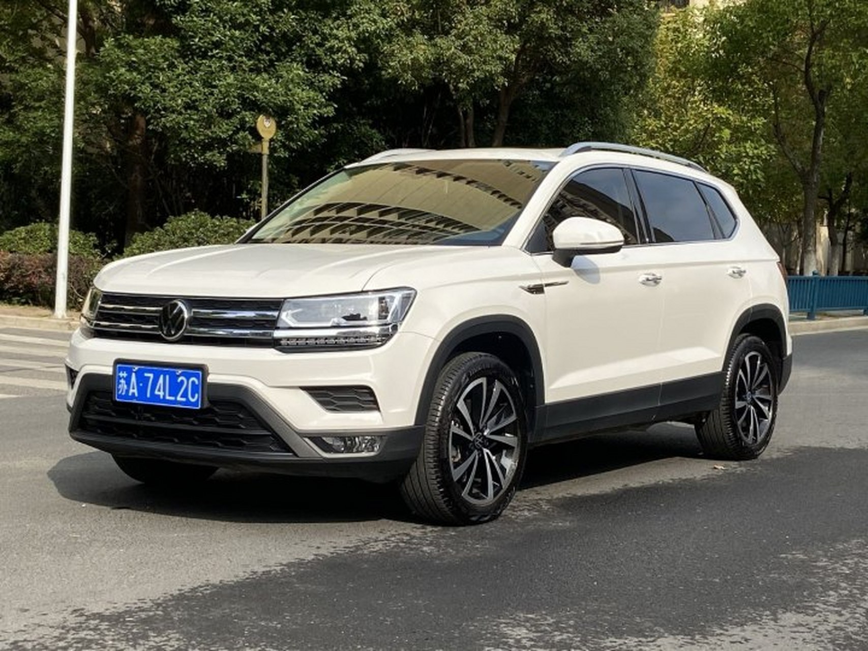 德系四驱suv,大众途岳你值得拥有  我先来说下车辆情况吧: 车型:大众