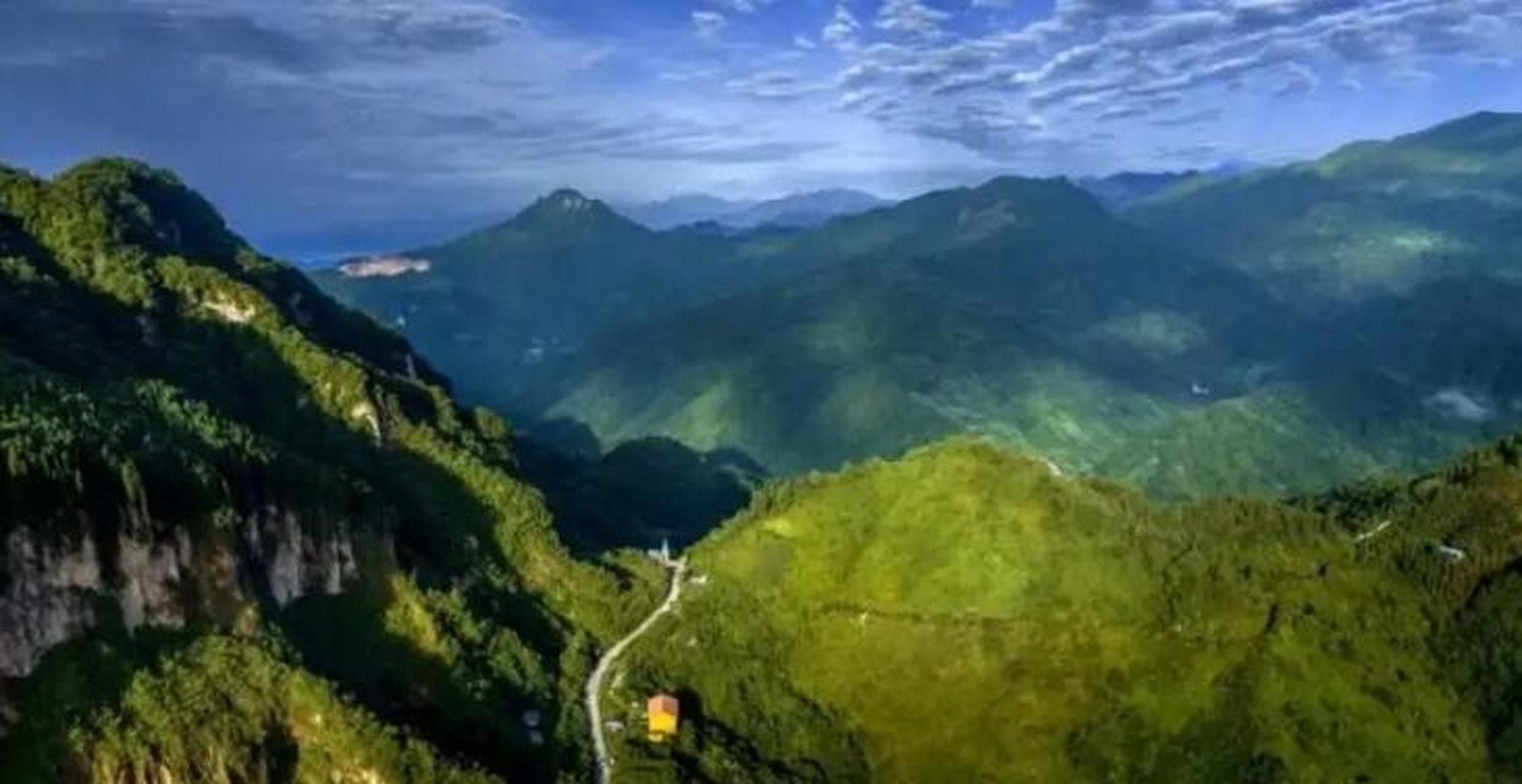 四川龙门山风景区介绍图片