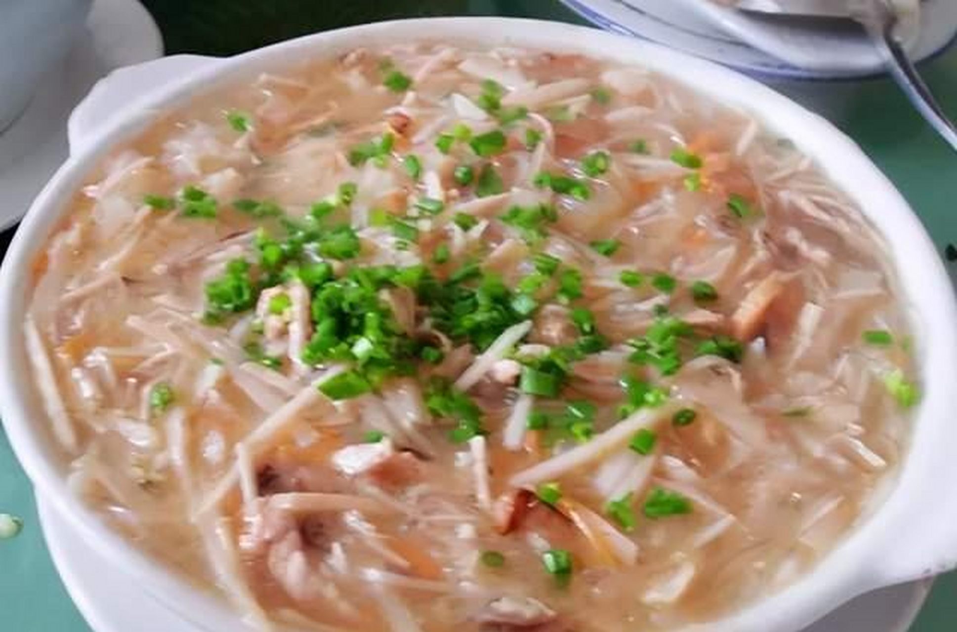 笋燕是南平市延平区独具特色的本地菜,南平很多家庭中的老人大多都会