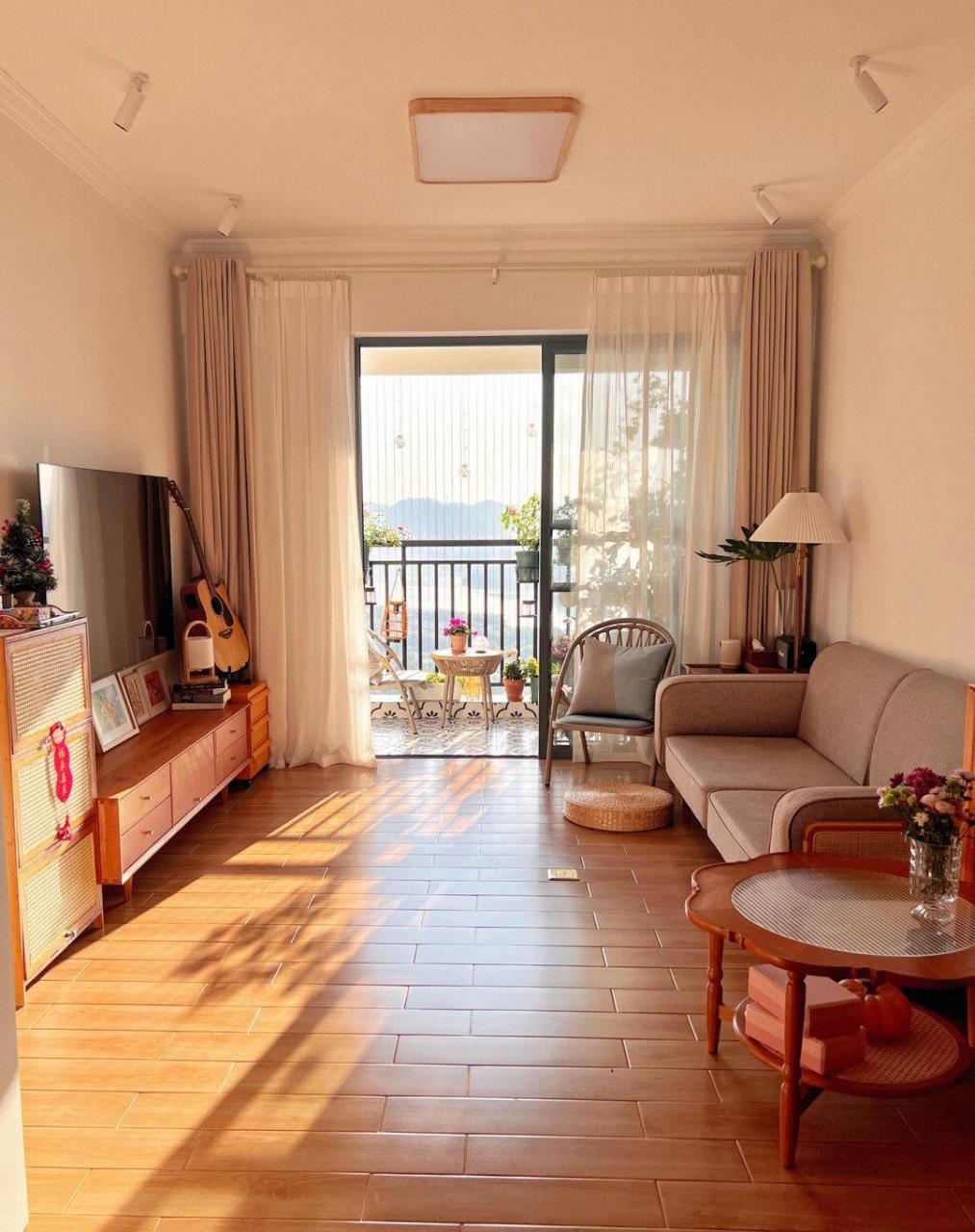 阳光满屋的自由,这个 都会好起来的[照相机]  装新家  #有家就有佛山