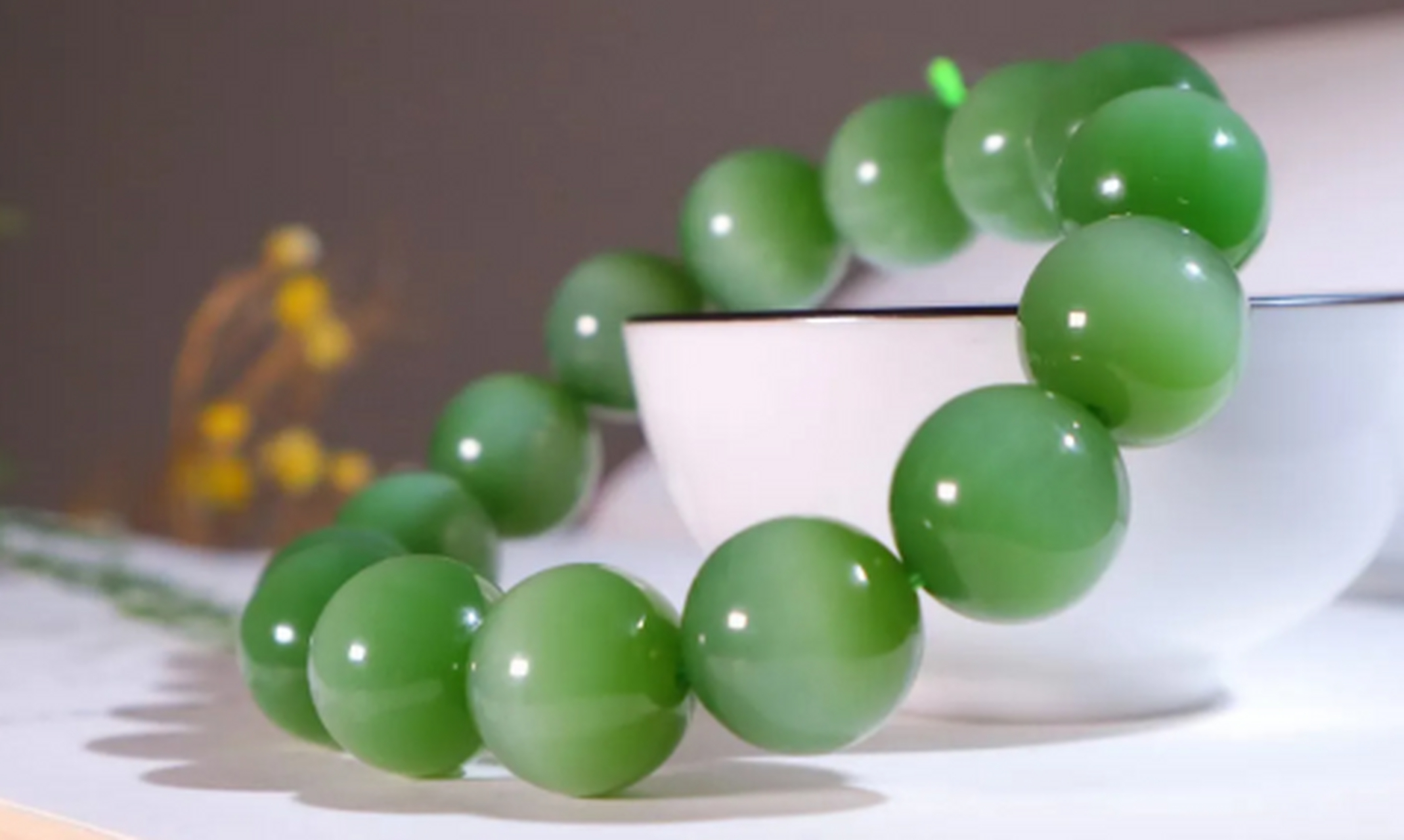 点击头像看直播##和田玉#和田玉碧玉粉绿猫眼料手链手串,俄碧老料