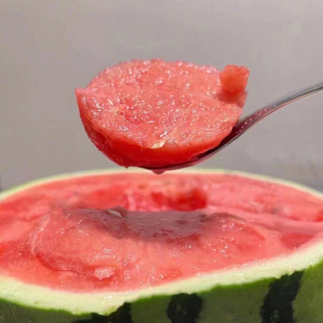 【西双版纳冰糖西瓜】云南冰糖麒麟瓜产自美丽的西双版纳勐海镇,它对