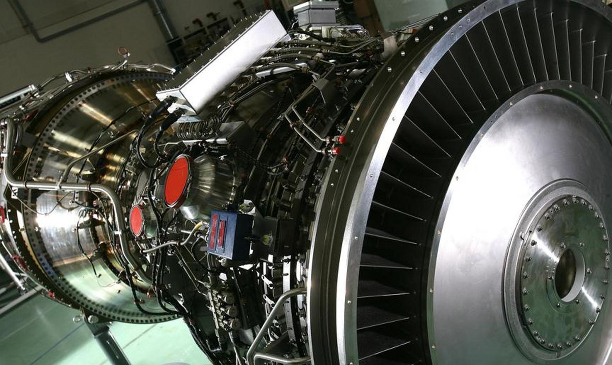 近观全球功率最大的舰用燃气轮机:罗尔斯·罗伊斯mt30燃气轮机,单机