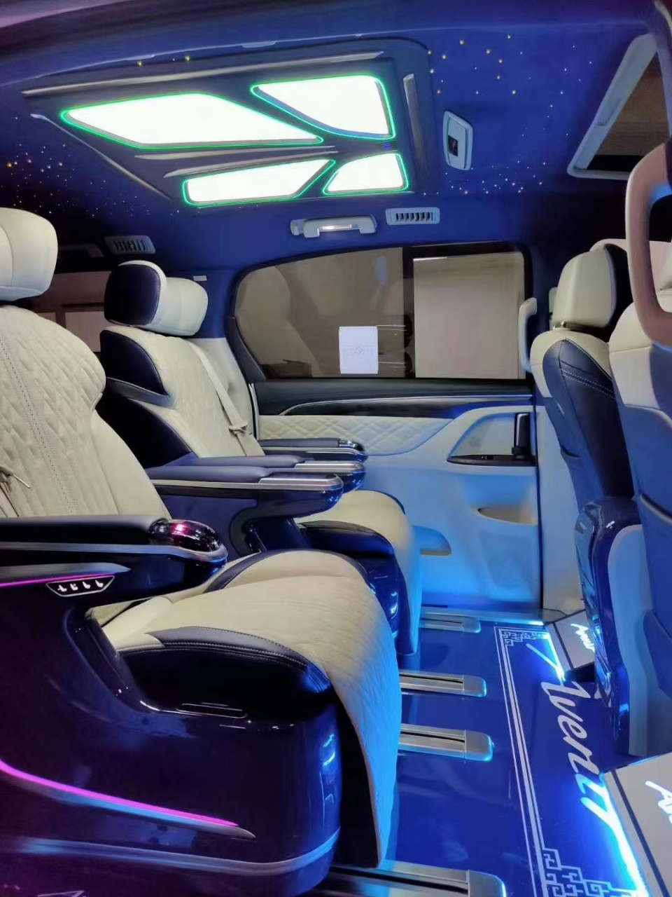 gl8改装座椅,合正别克gl8改装航空座椅镜面地板沙发床,打造高颜值内饰