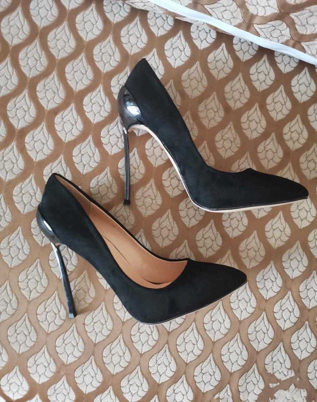 尖头12cm细跟浅口时尚高跟鞋,职场必备有气质