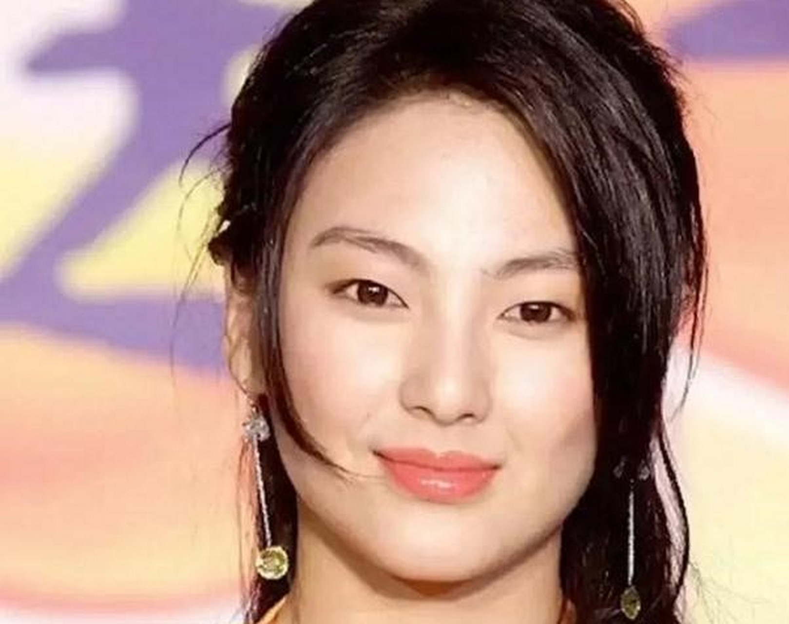 张雨绮在初中因为颜值被全校围观# 张雨绮真的很漂亮呀,感觉她的懈耨