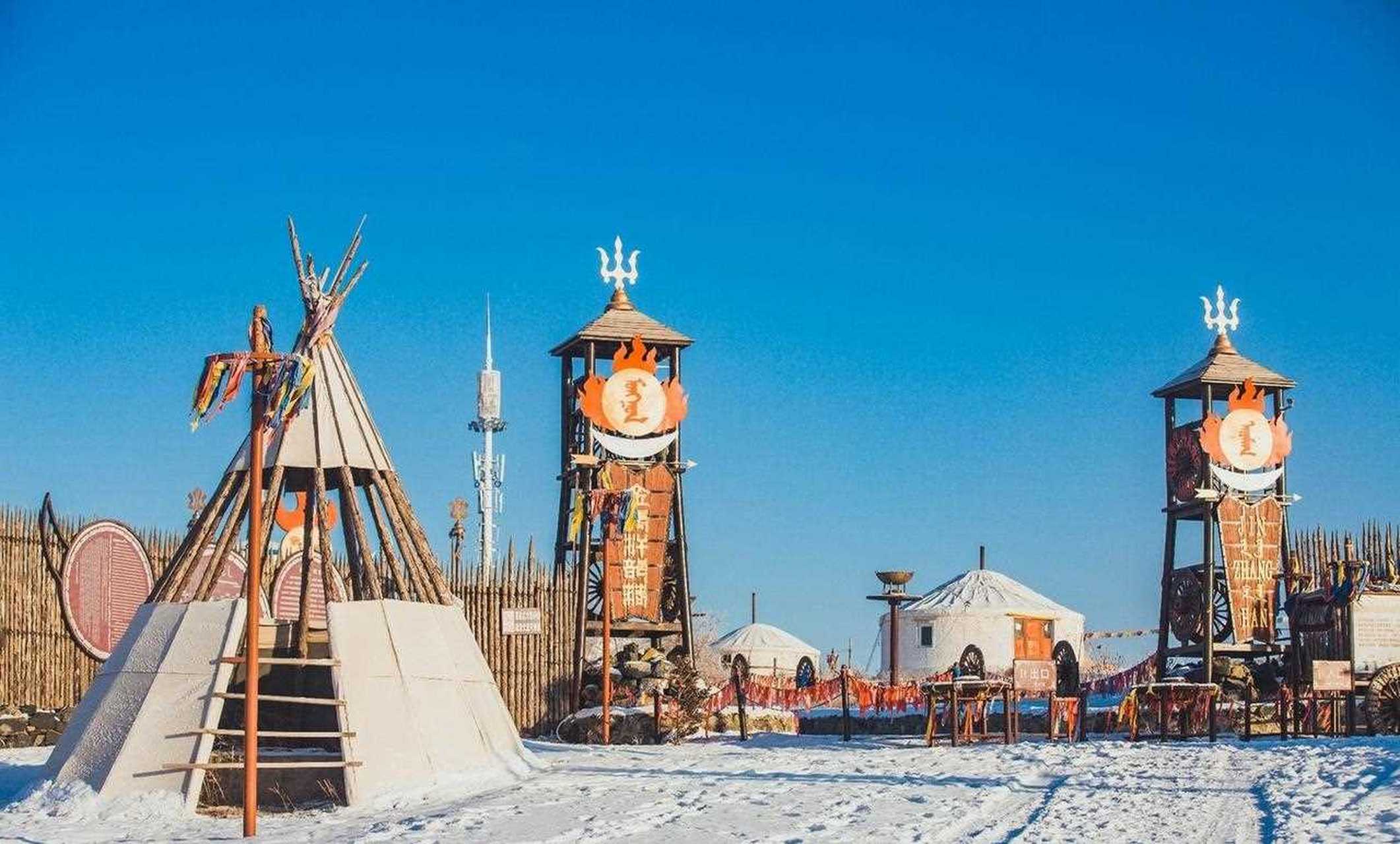 金帐汗蒙古部落,位于呼伦贝尔草原" 中国第一曲水 "的莫尔格勒河畔.