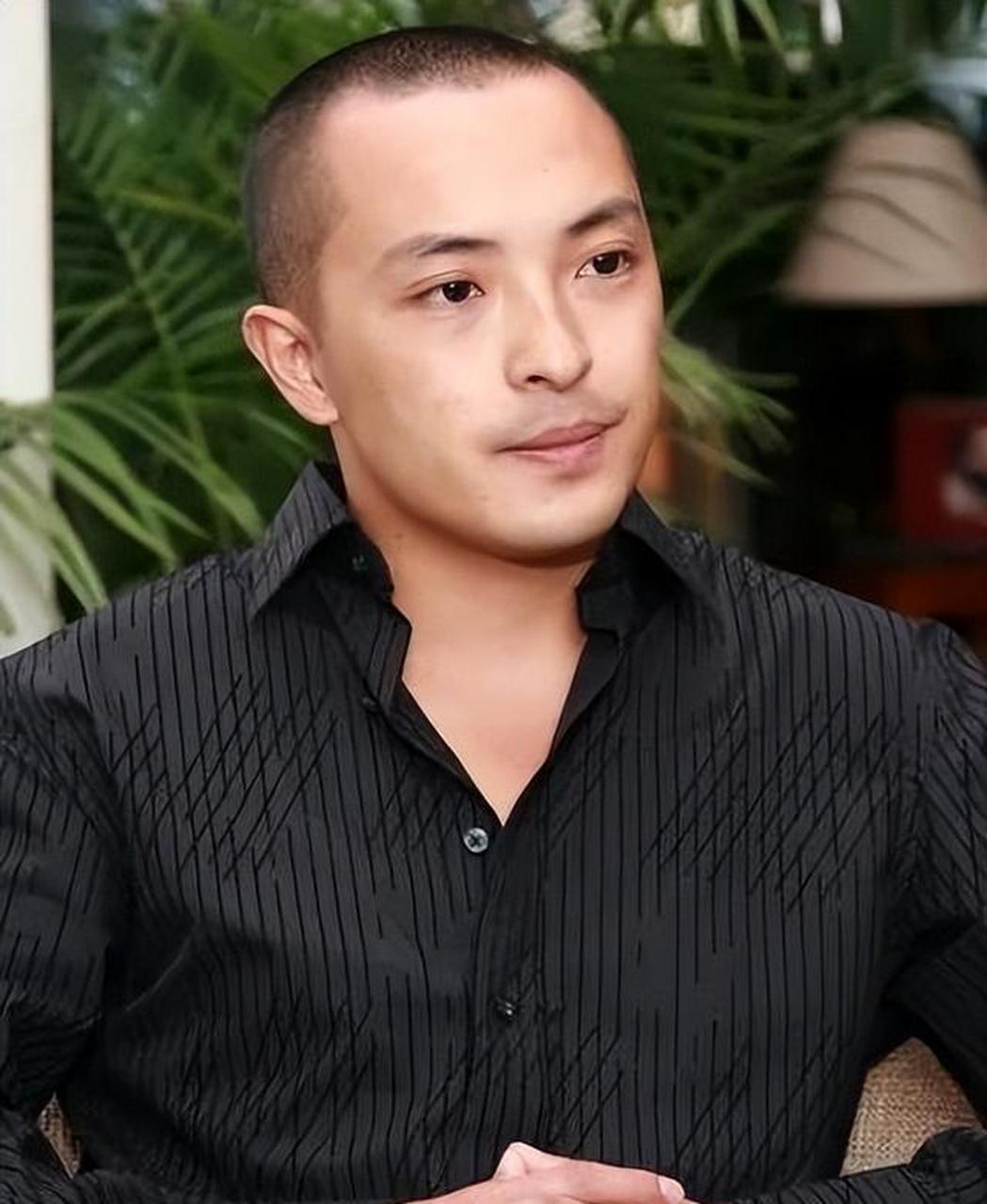 富大龙和饶敏莉:相伴多年,婚后无子女,还是走到了离婚这一步