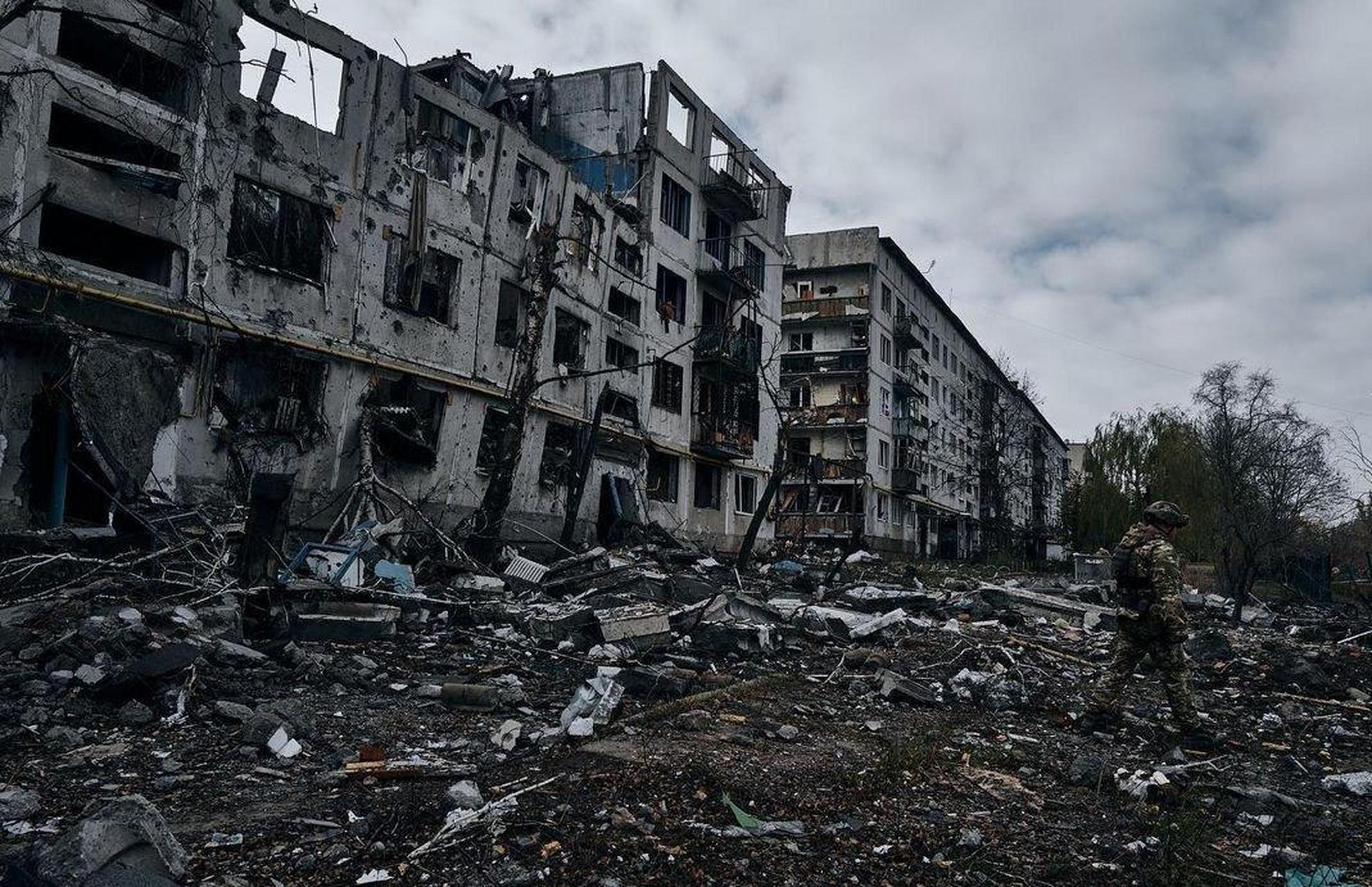 一旦发现俄军,迅速确定其坐标,并通过星链卫