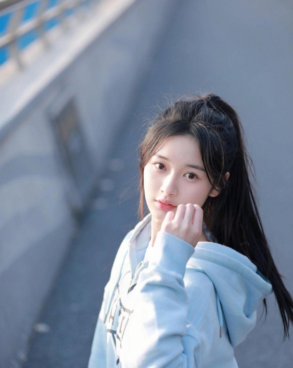 清秀少女,初恋感长相