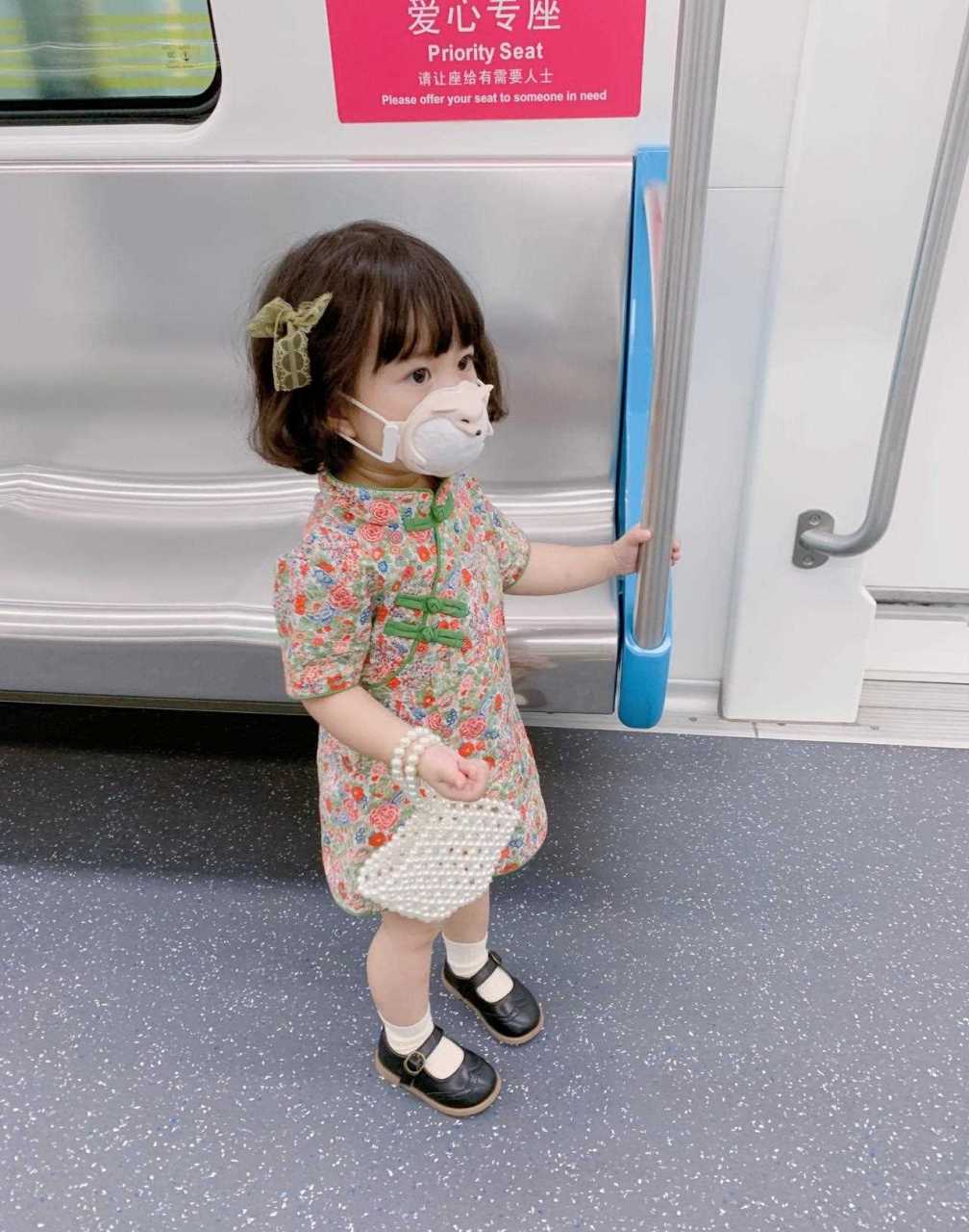 网红小女孩被说成是日本人,中国妈妈怒了!