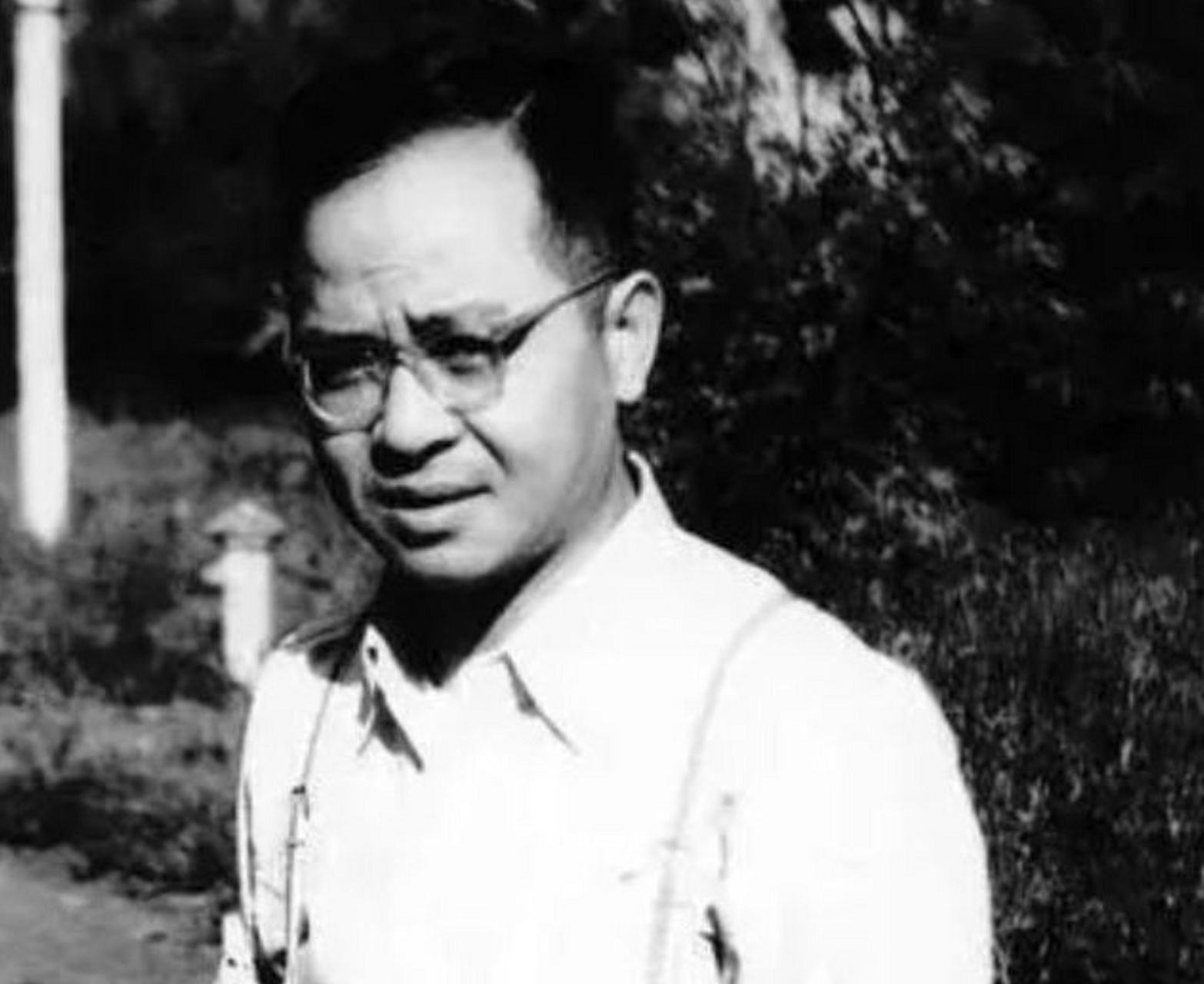 1930年,21岁的吴晗报考北京大学,不过虽然文史,外语都考了满分,但数学