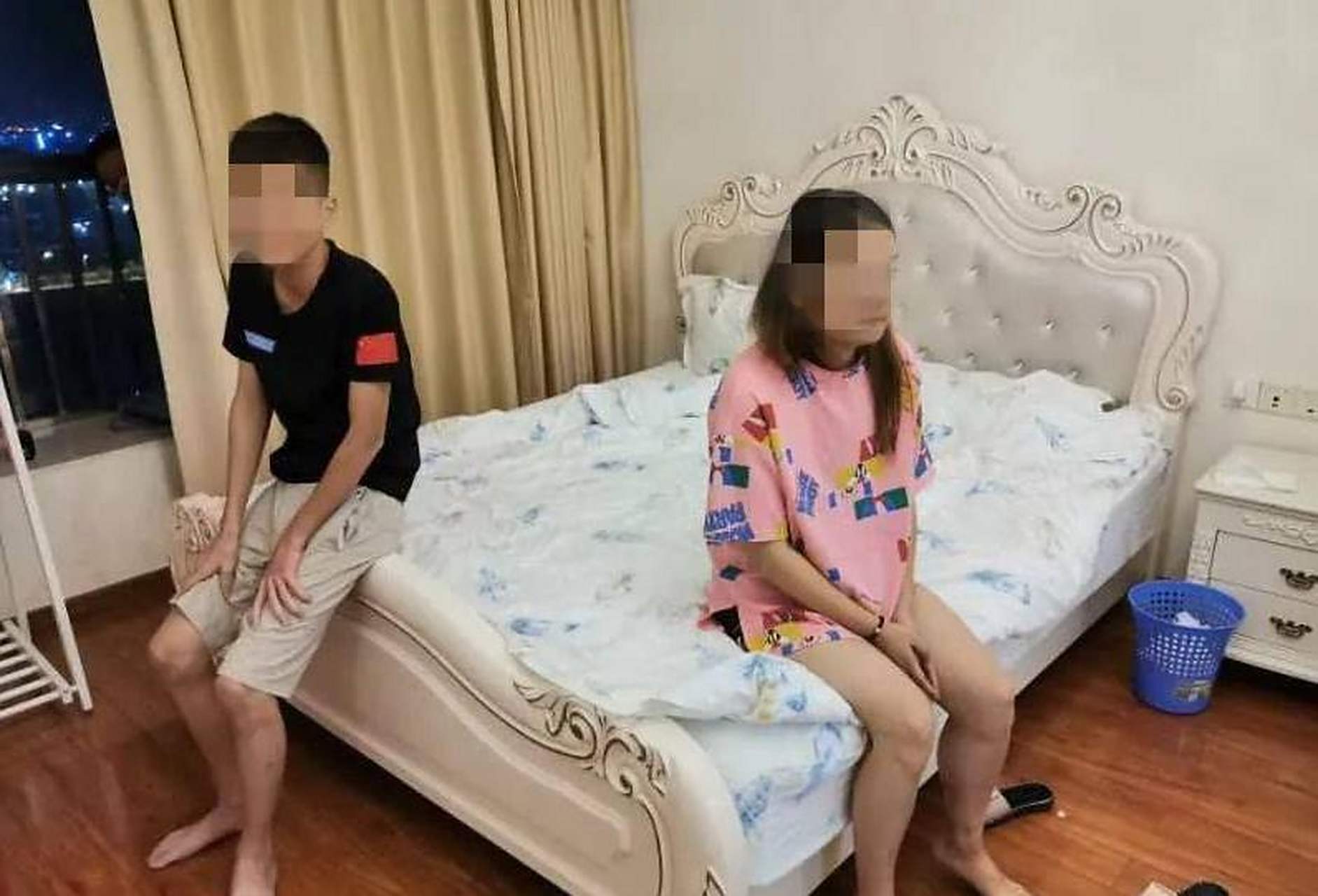 男子800元约小姐在电竞酒店进行交易,没想到男子和小姐纷纷耍起了小