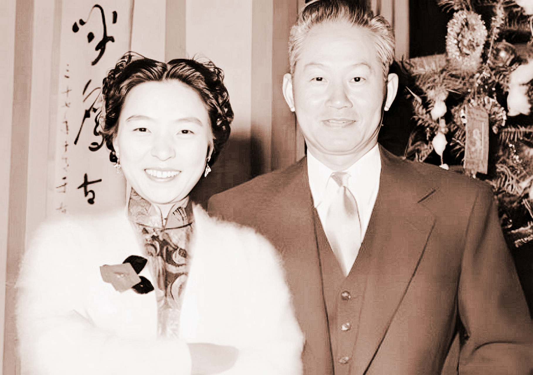 当晚,孙立人准备睡觉时,突然发现身边躺着护士张美英.