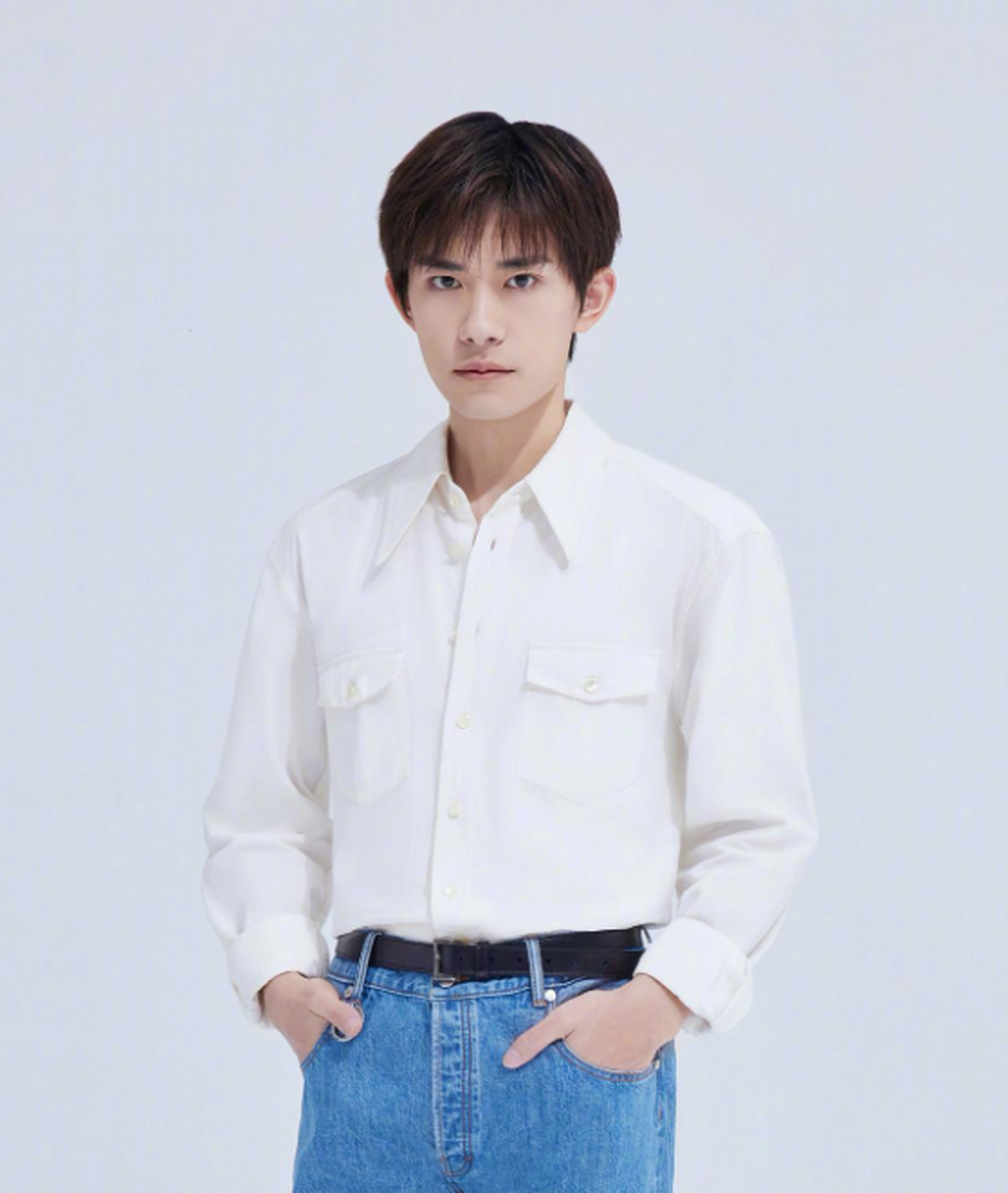 话题热点不断  十年之约,tfboys组合即将迎来他们的十周年演唱会,引发