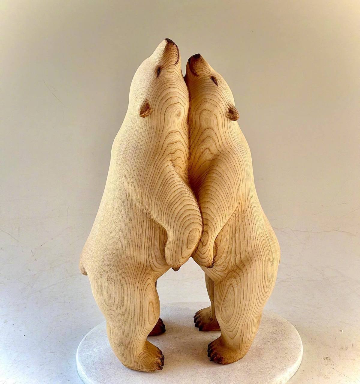 艺术家 nikichi 木雕作品      ins:nikichi0922 676767