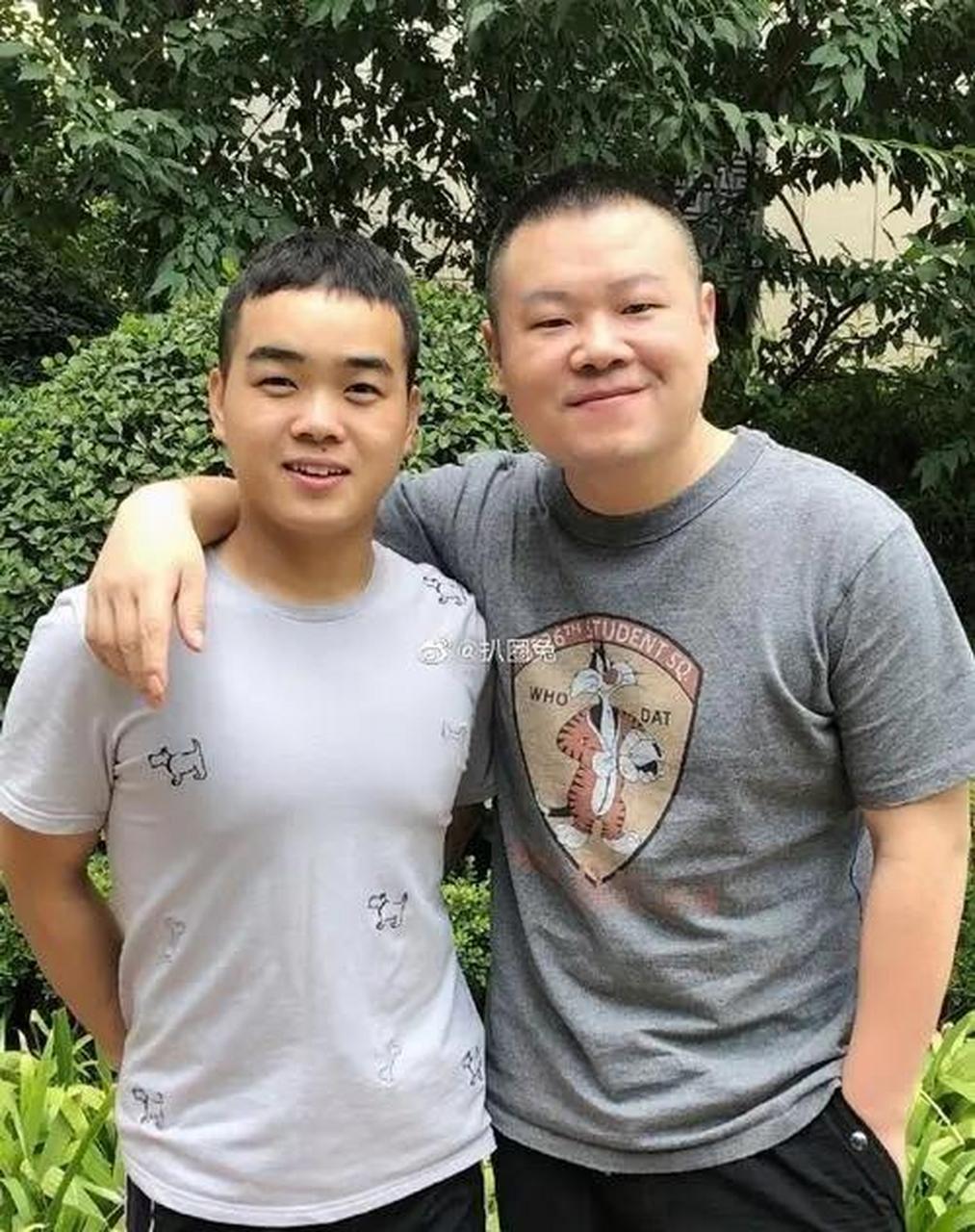 岳云鹏被曝有私生子#这就是你们说的岳云鹏的"女大学生"啊?