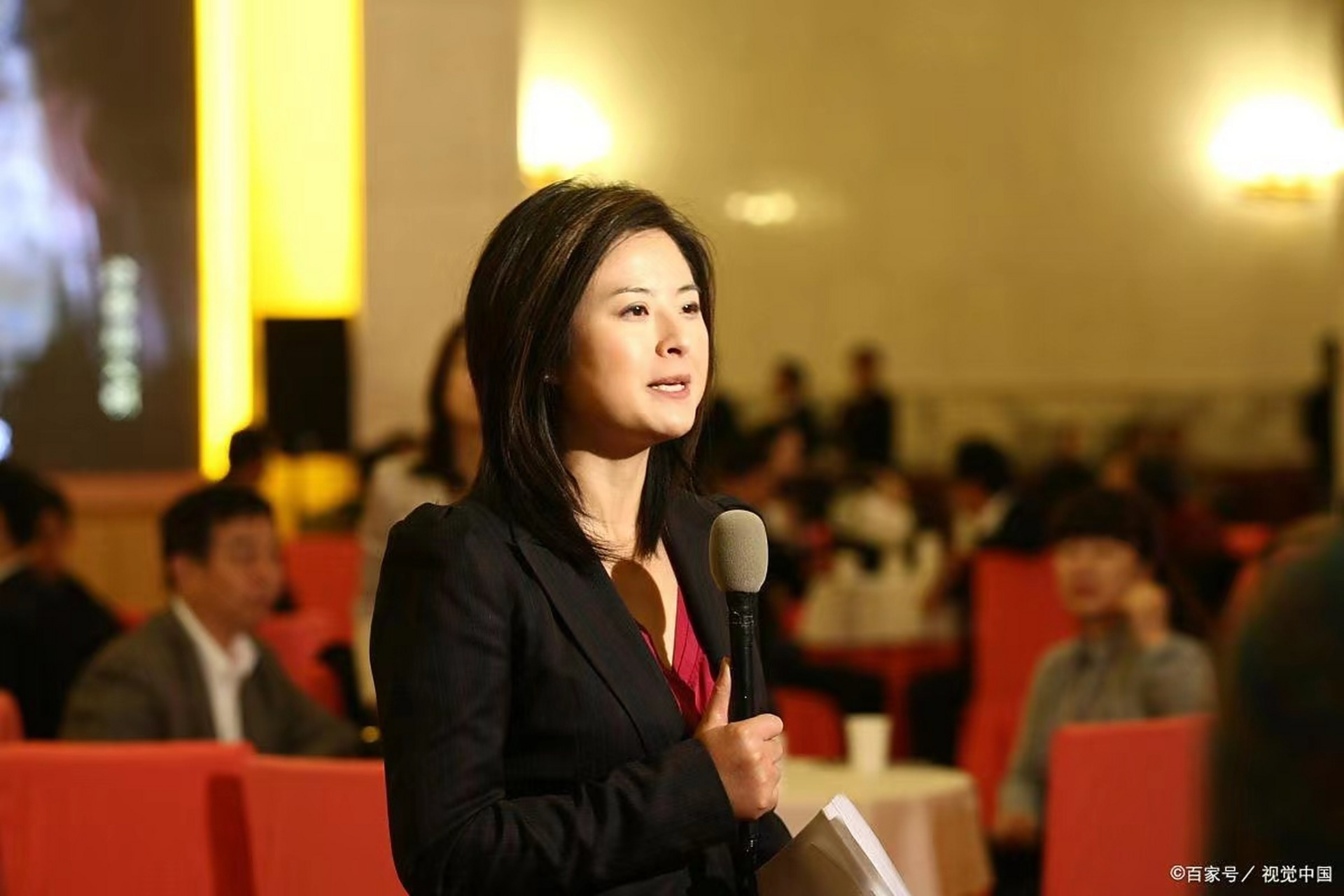 42岁的"央视一姐"张泉灵因患病,余生想疯狂一把