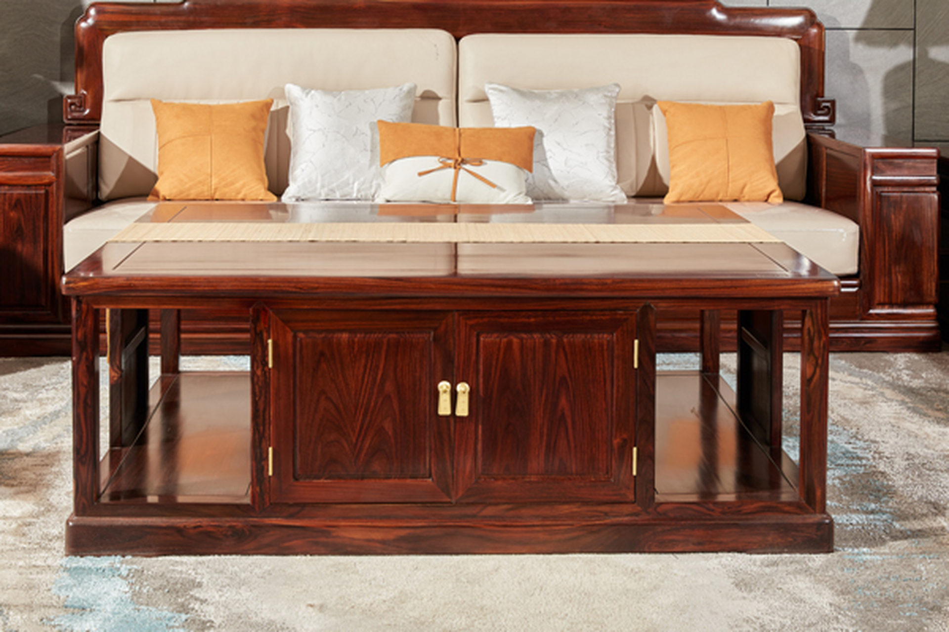 当代中式家居|黑酸枝(阔叶黄檀)家具系列:《紫悦华庭沙发》.