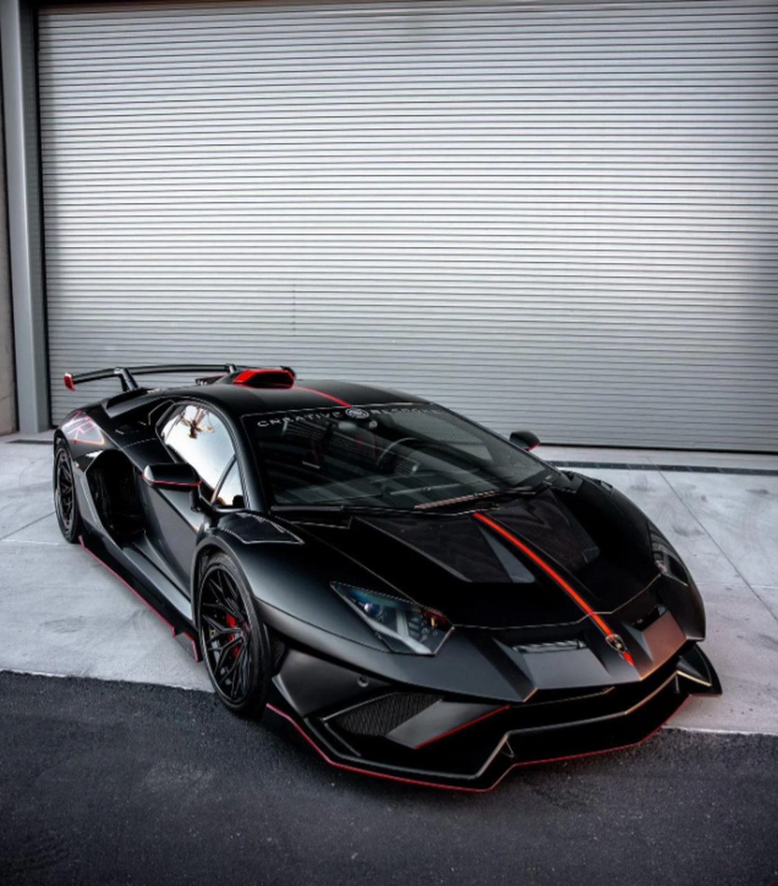 宽体美学,兰博基尼aventador的极致诱惑!