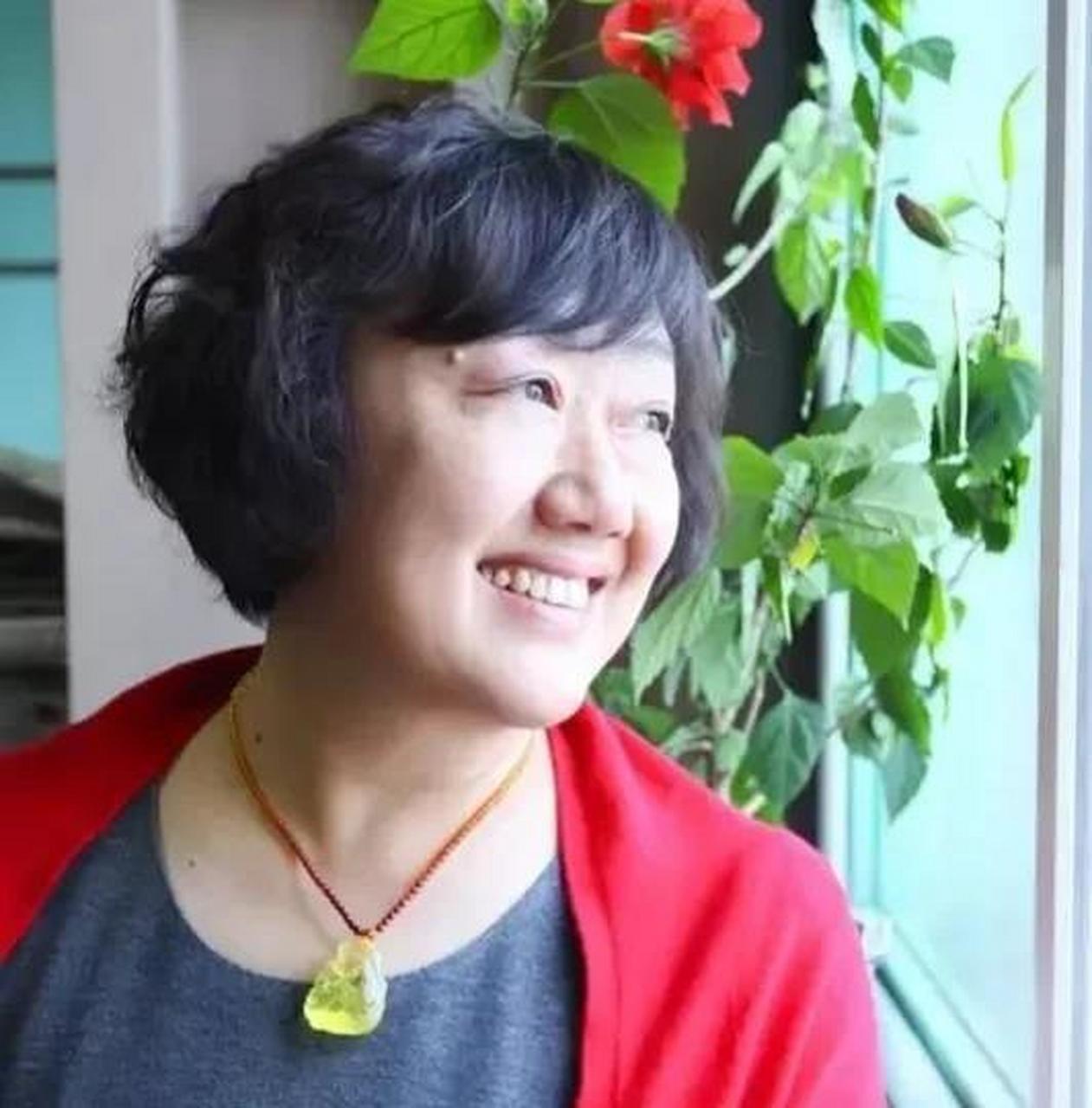 突发突发,退休5年希望出版社社长梁萍被查!