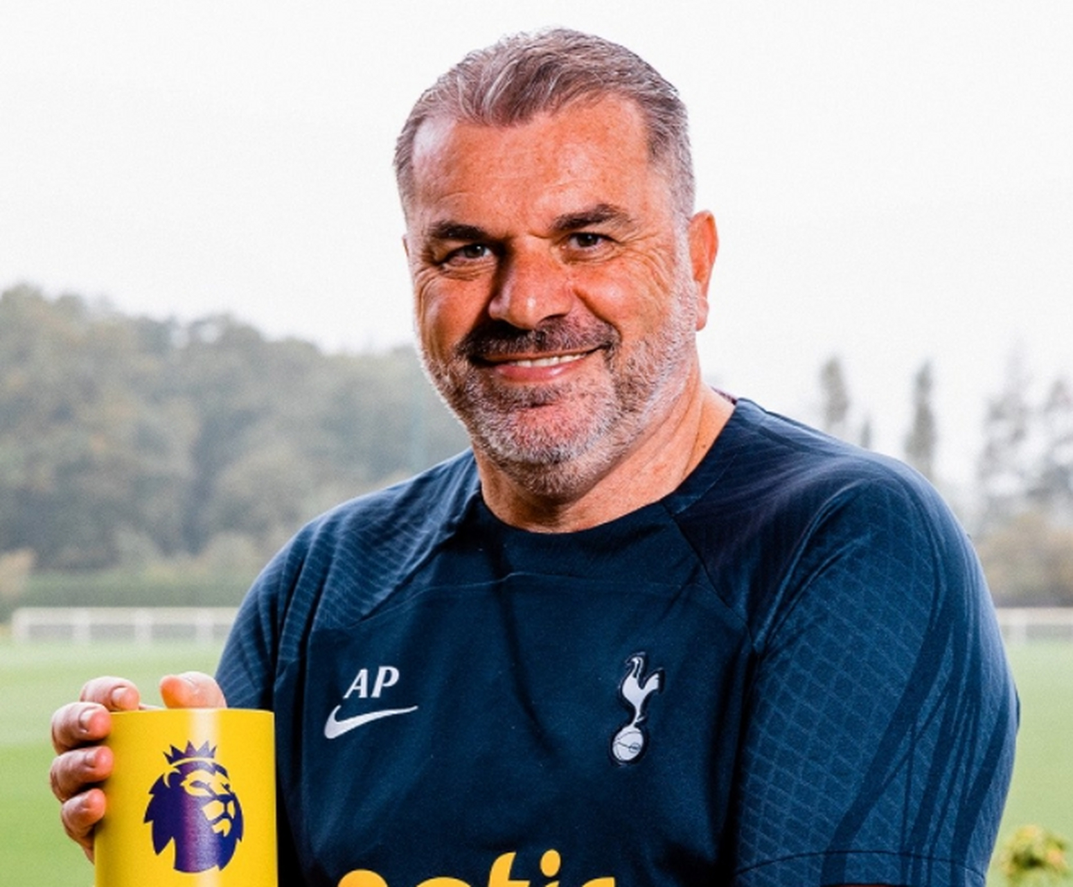 波斯特科格鲁再次成为了英超月度最佳主教练 连续2次,而且是执教的前