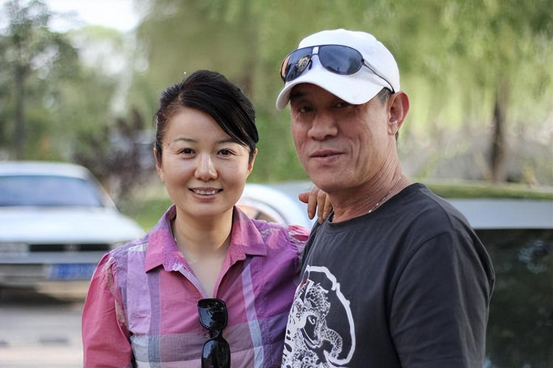 郑卫莉的前任和现任