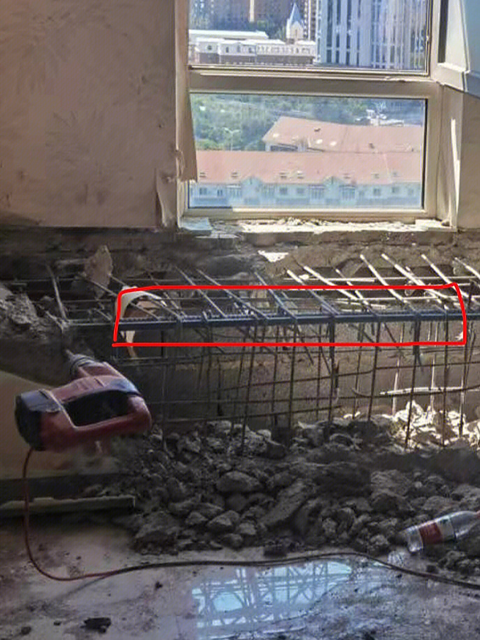 结构工程师告诉你:这是反梁,就是结构抗震需要很高的梁