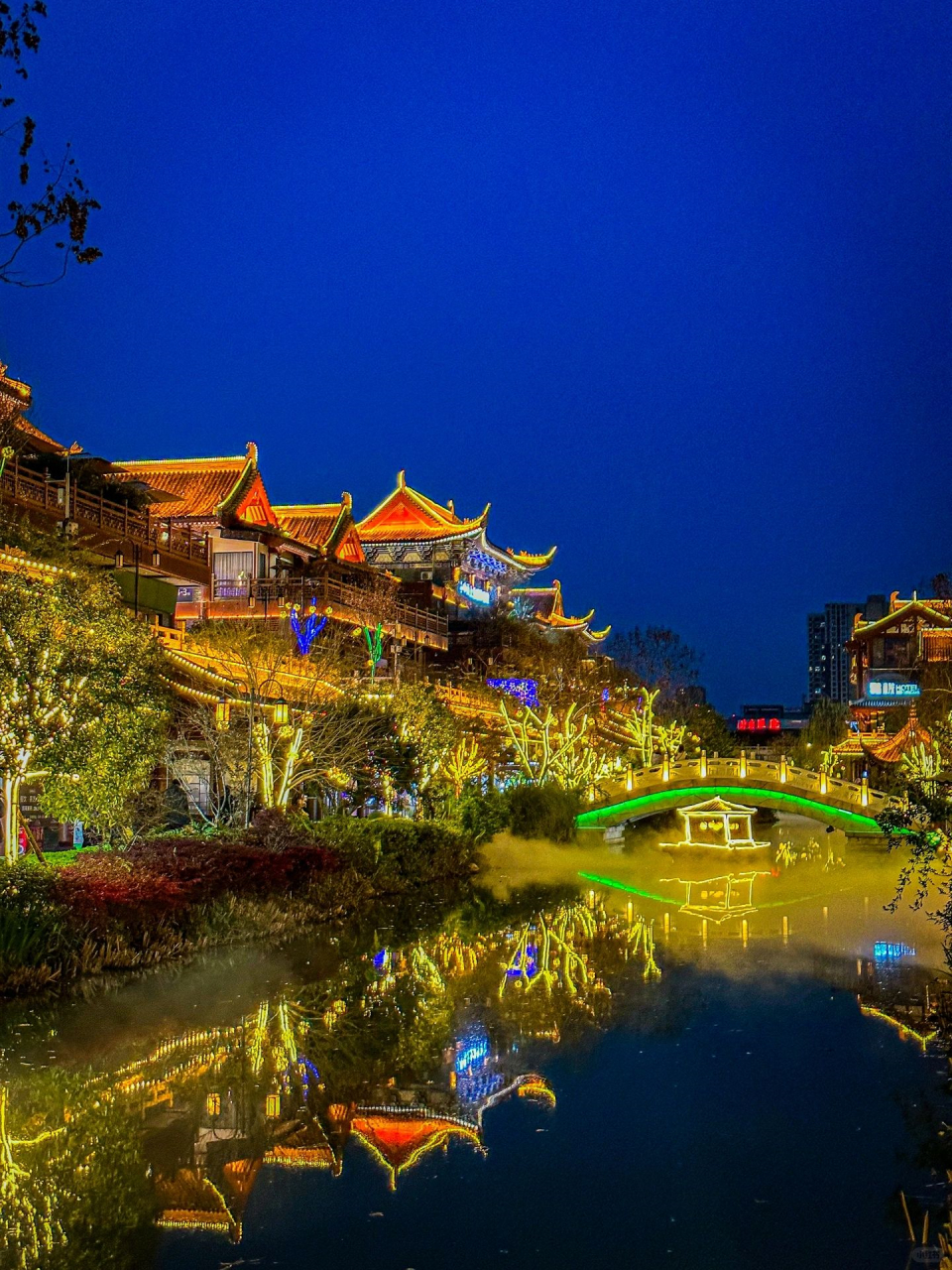 梦回大唐不夜城|眉山东坡水街  周末好去处|眉山东坡水街  📍地址