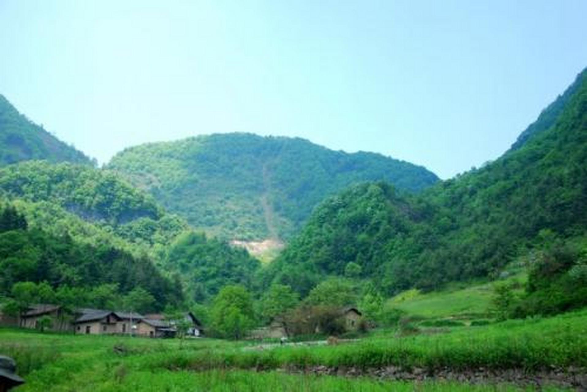 旬阳羊山景区图片