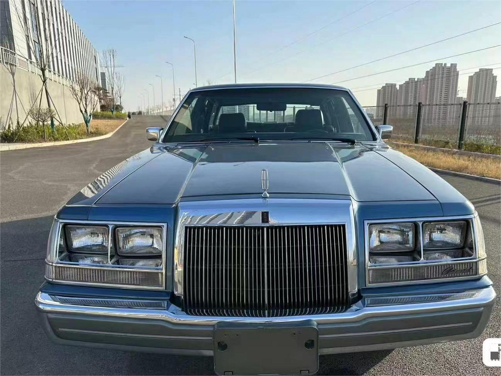 一台老车,一种情怀,林肯大陆第七代,说它是孤品应该不为过