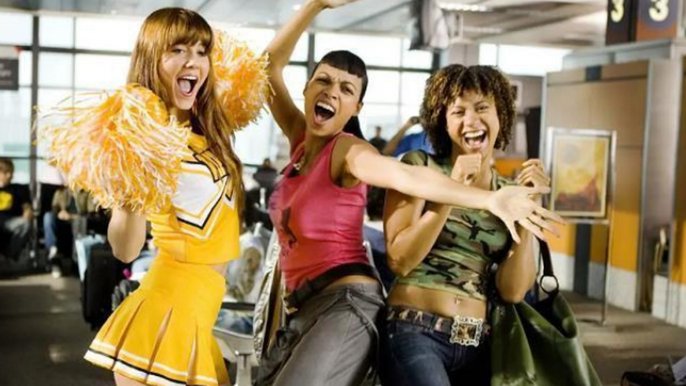 《金刚不坏》前半部分对于cult片来说有些冗长了,大段的喋喋不休的